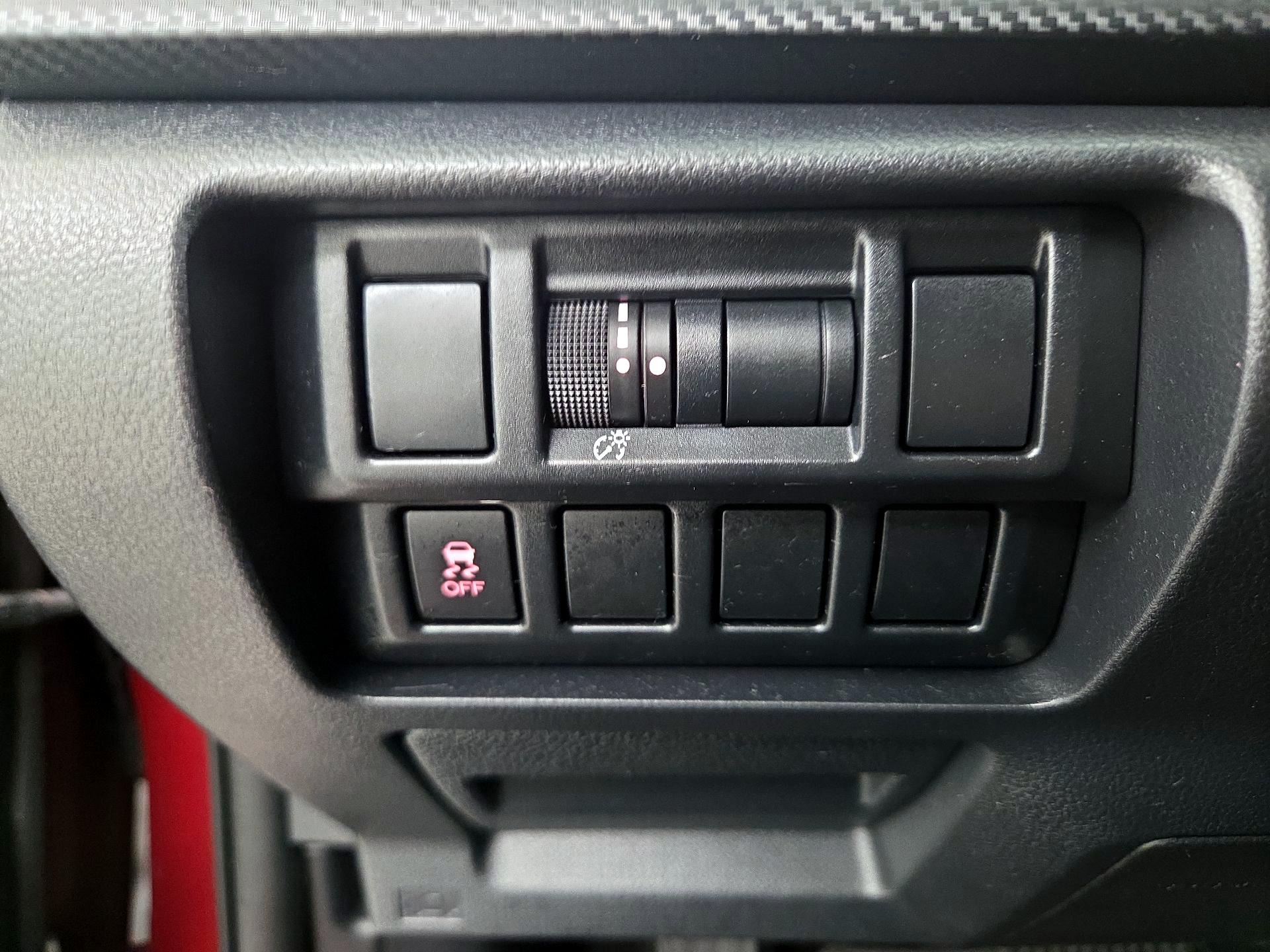 Thumbnail: 2018 Subaru Crosstrek - 13