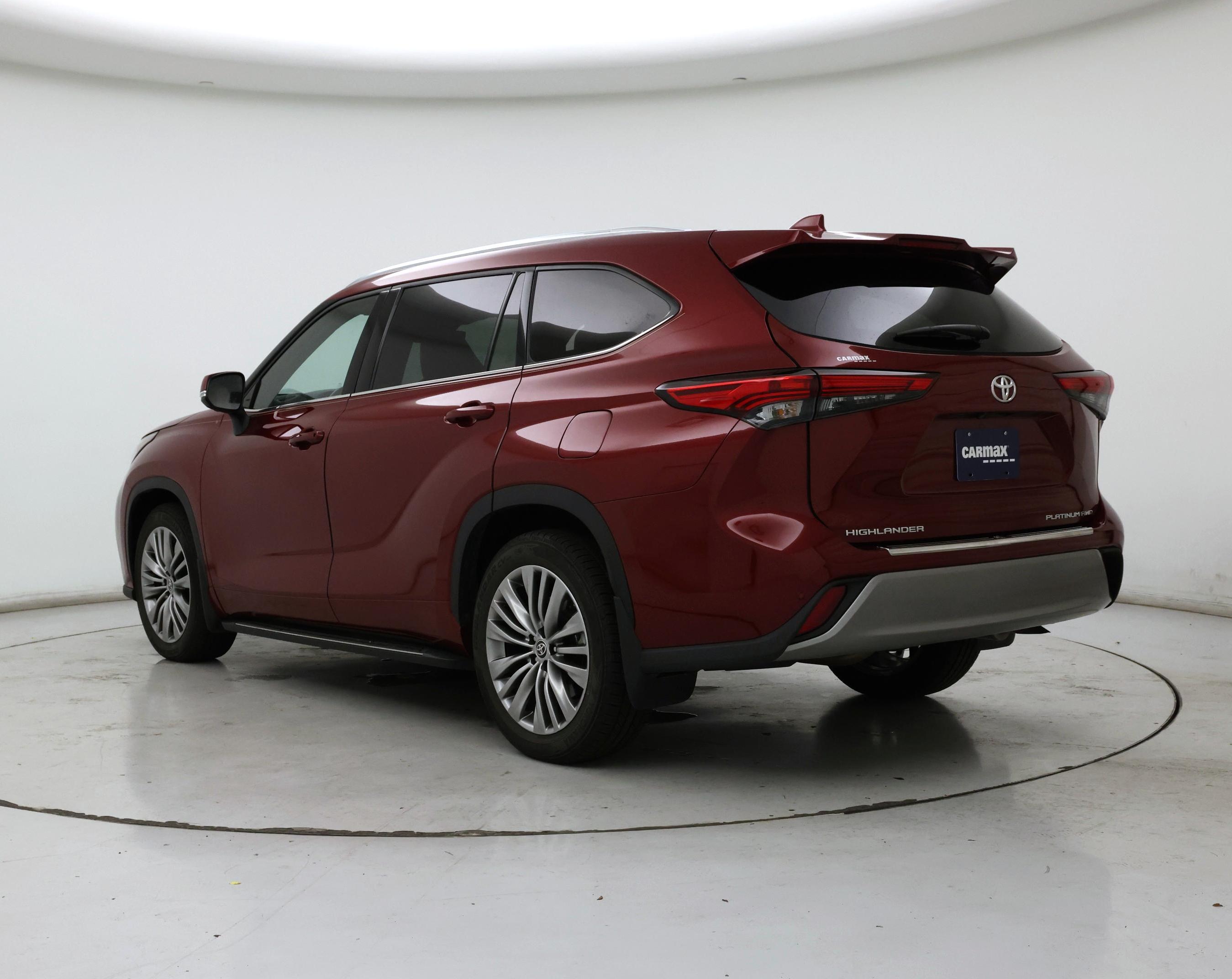 Thumbnail: 2020 Toyota Highlander - 2
