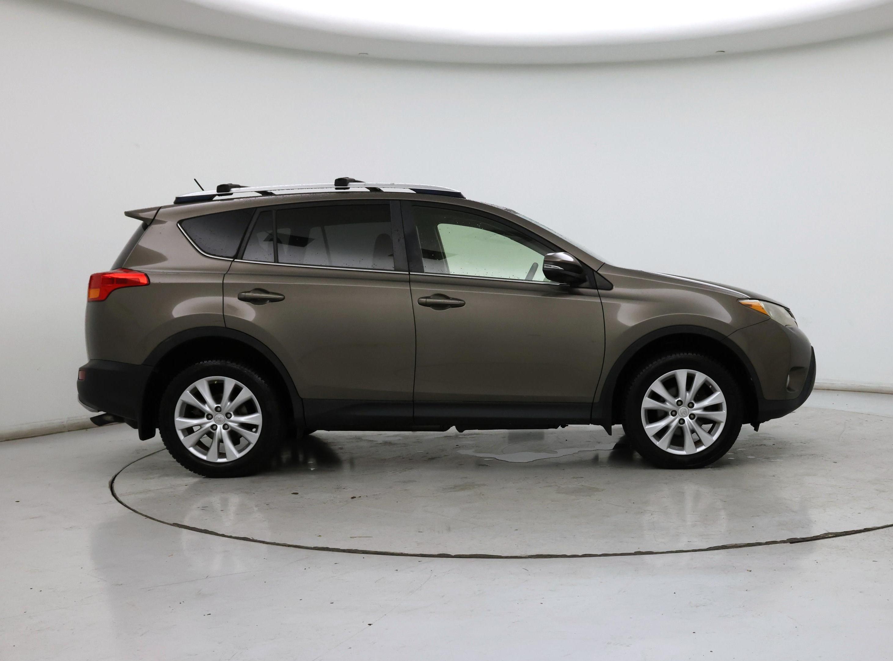 Thumbnail: 2015 Toyota RAV4 - 7
