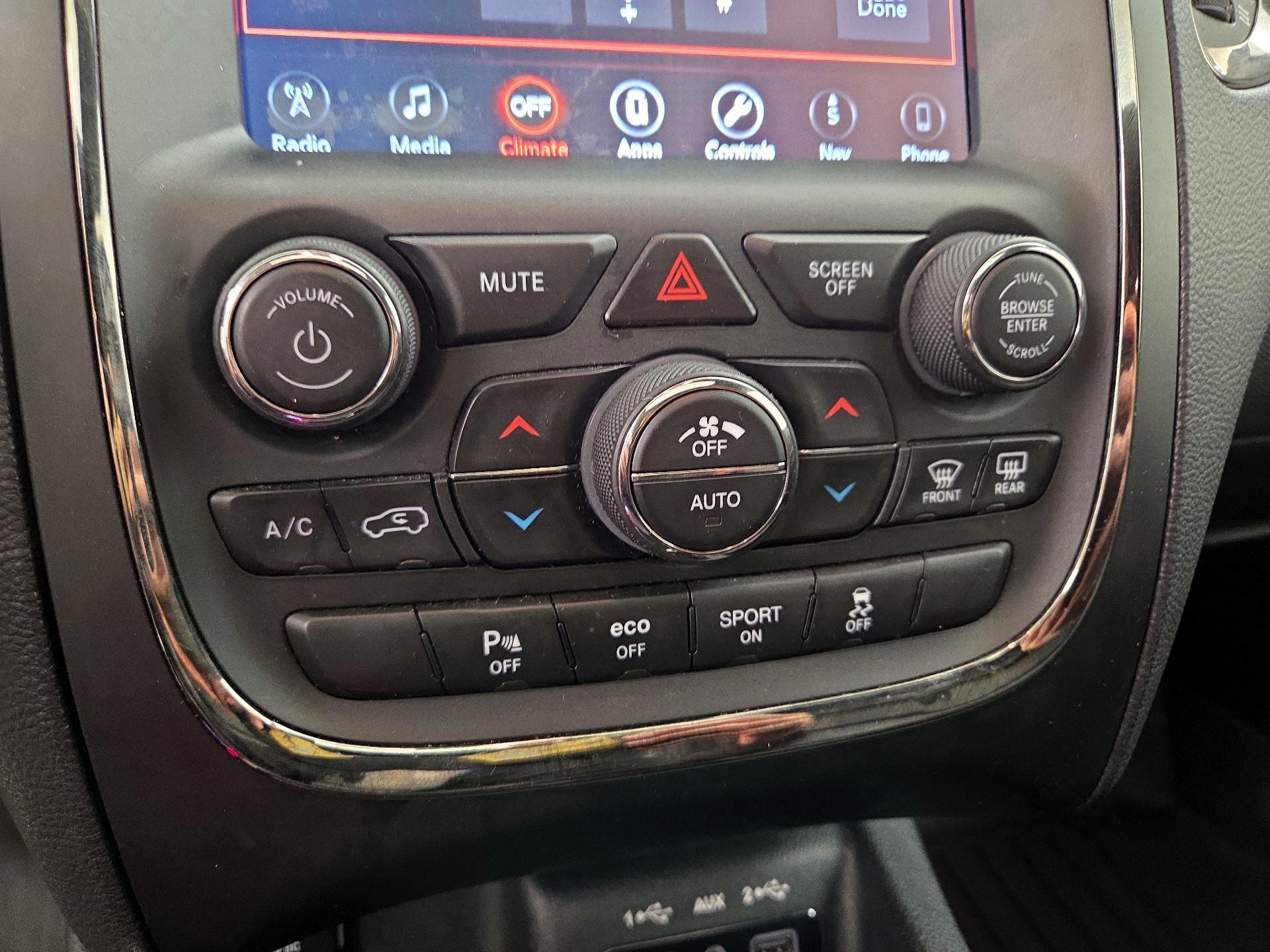 Thumbnail: 2018 Dodge Durango - 17