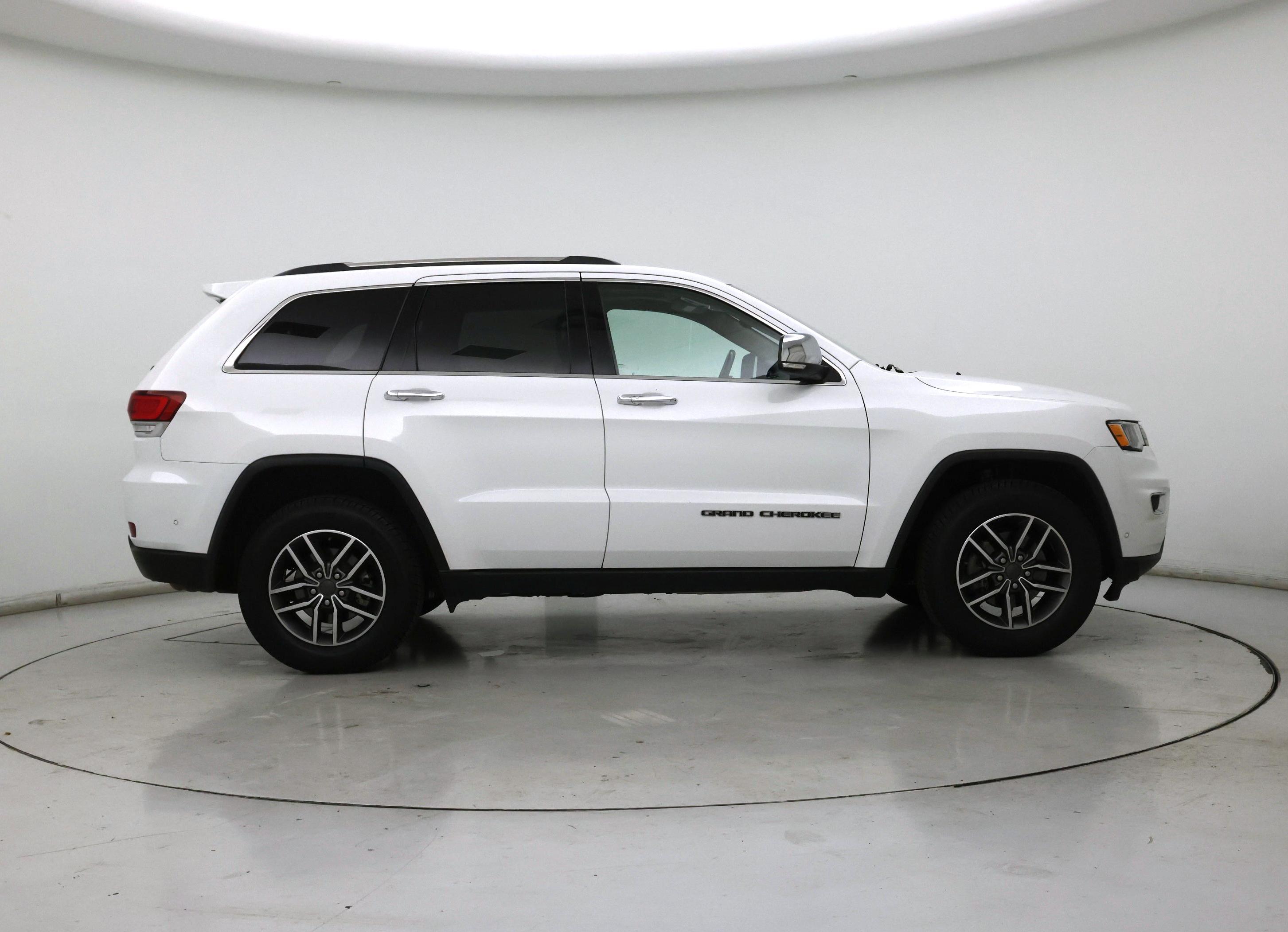 Thumbnail: 2020 Jeep Grand Cherokee - 7