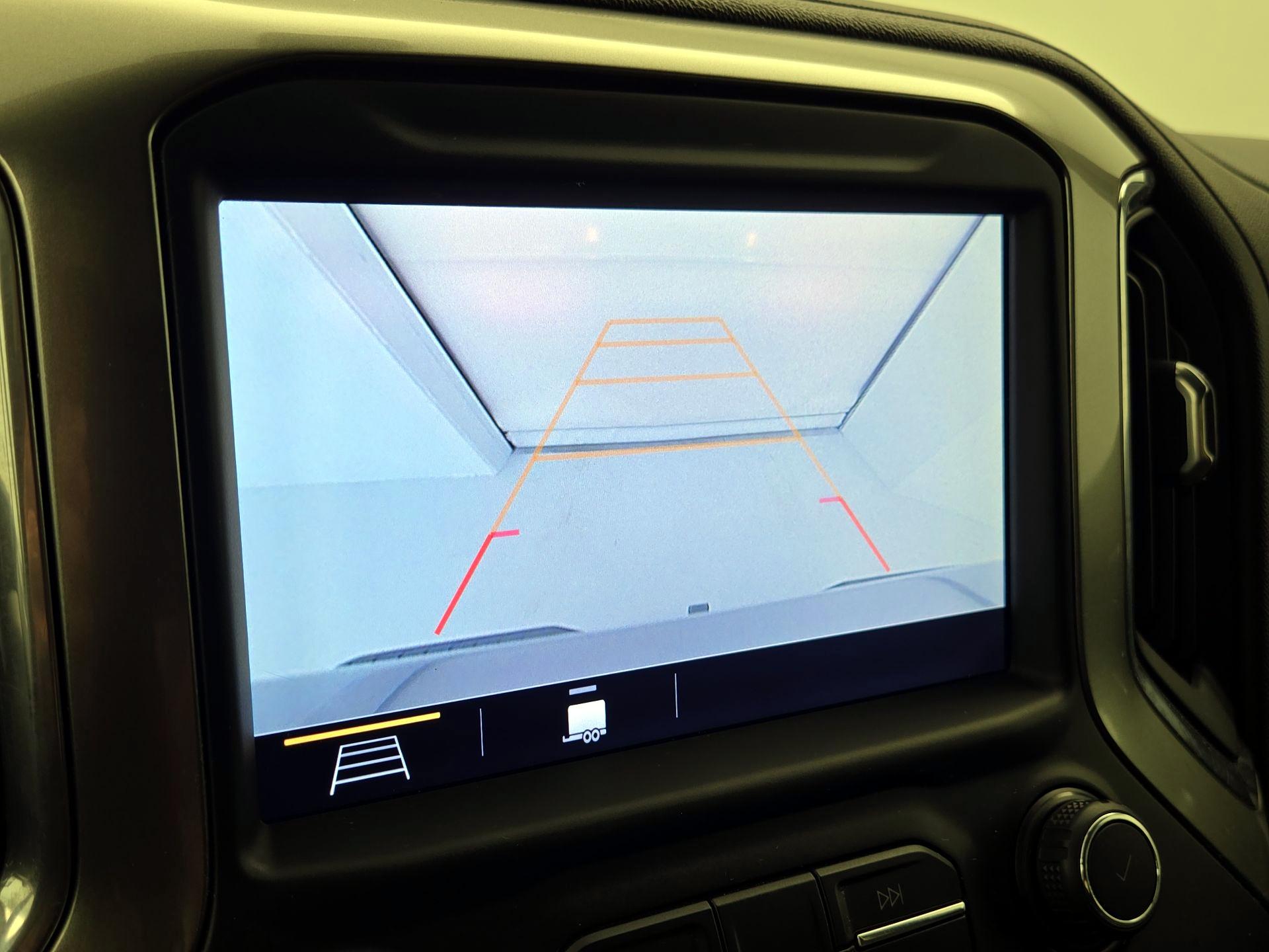 Thumbnail: 2019 Chevrolet Silverado 1500 - 14