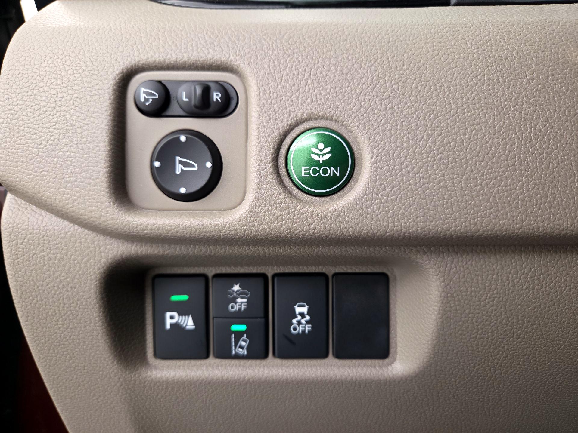 Thumbnail: 2021 Honda Pilot - 13