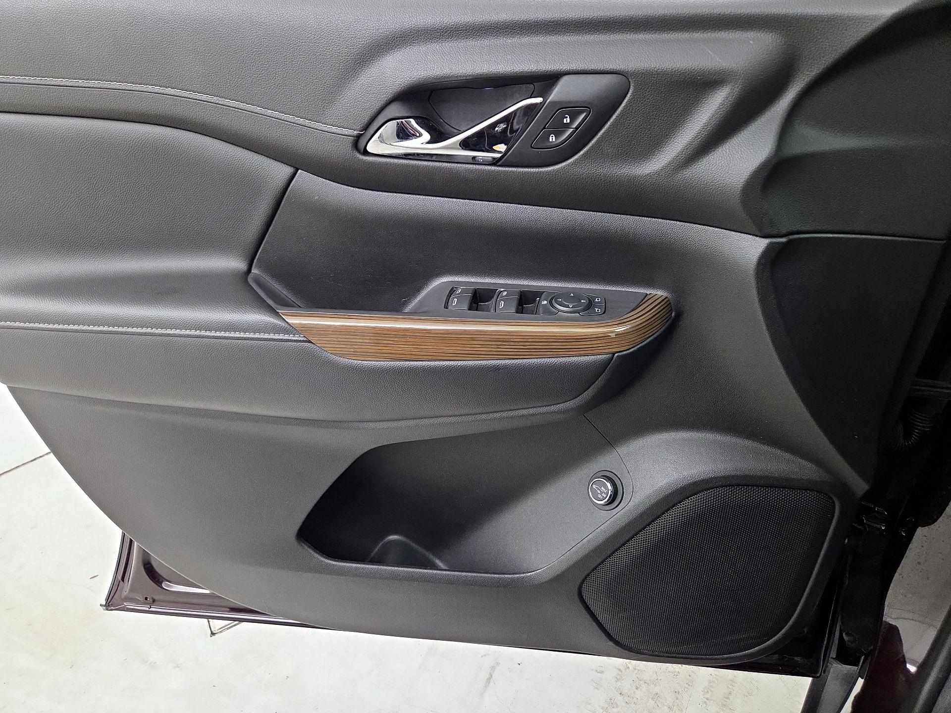 Thumbnail: 2021 GMC Acadia - 12