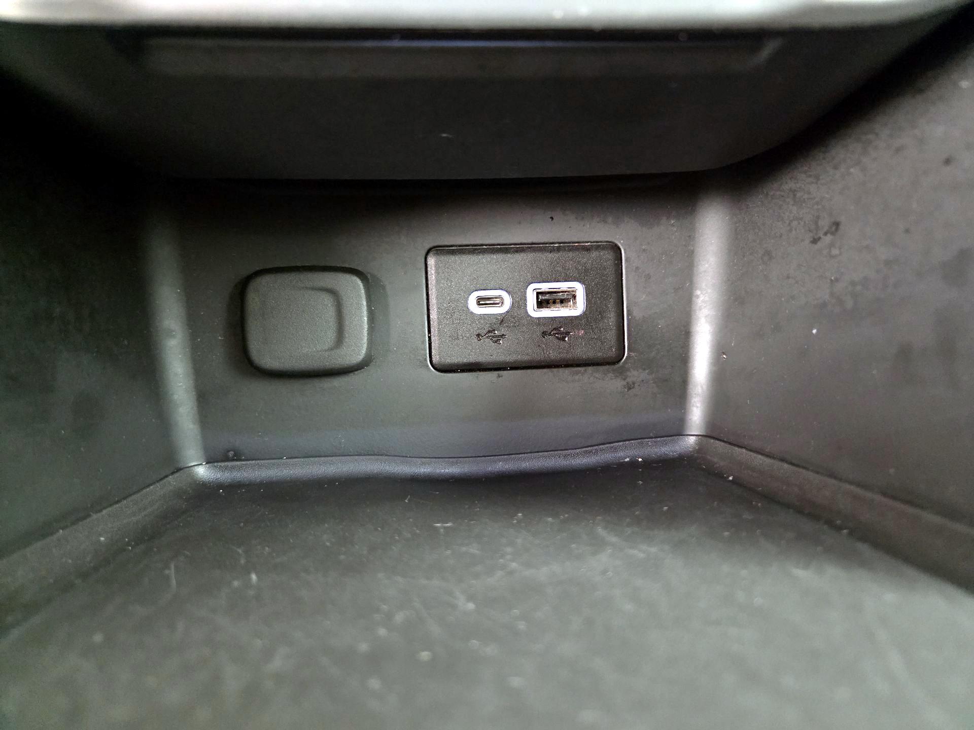 Thumbnail: 2021 GMC Acadia - 18