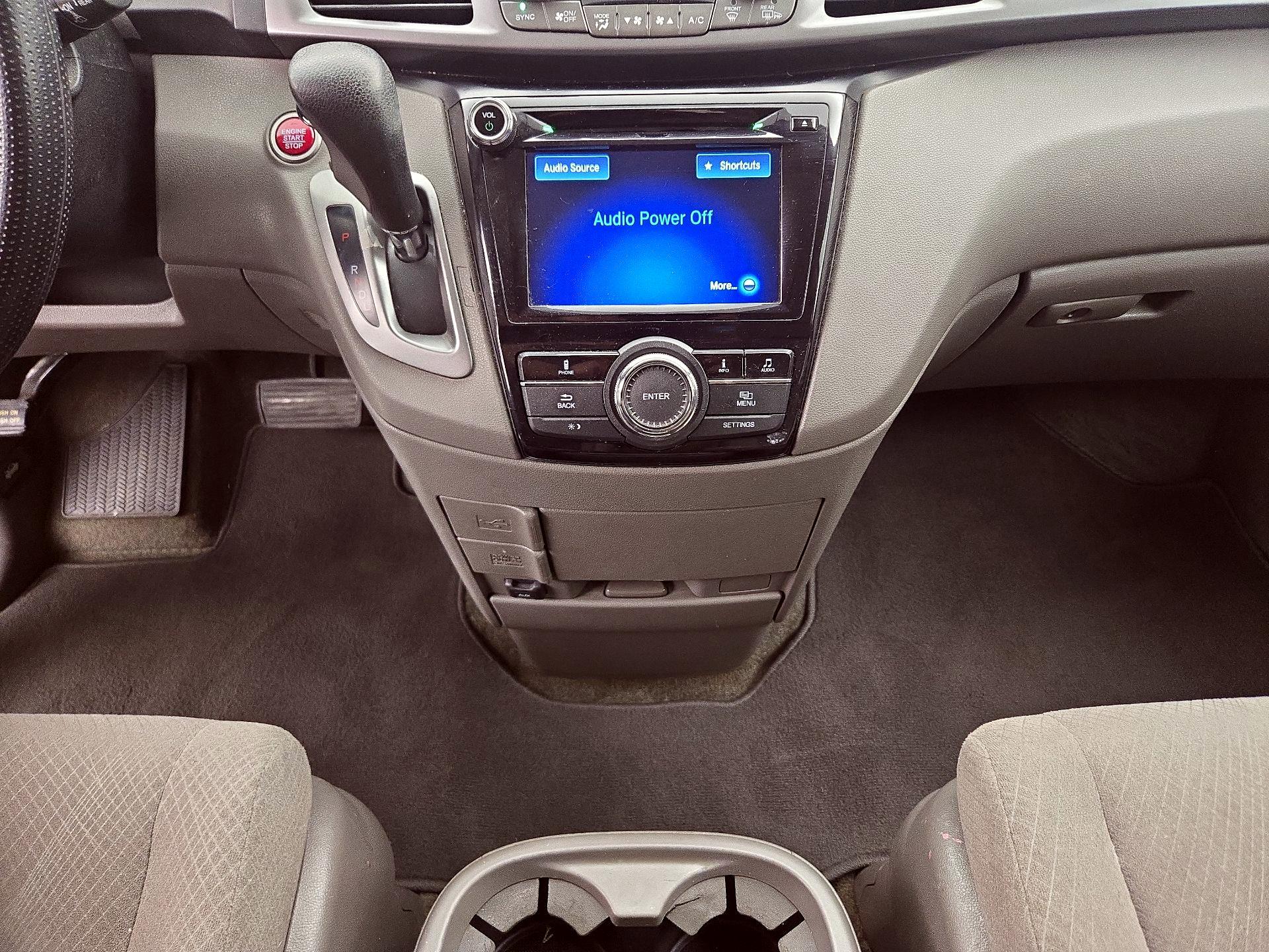 Thumbnail: 2014 Honda Odyssey - 17