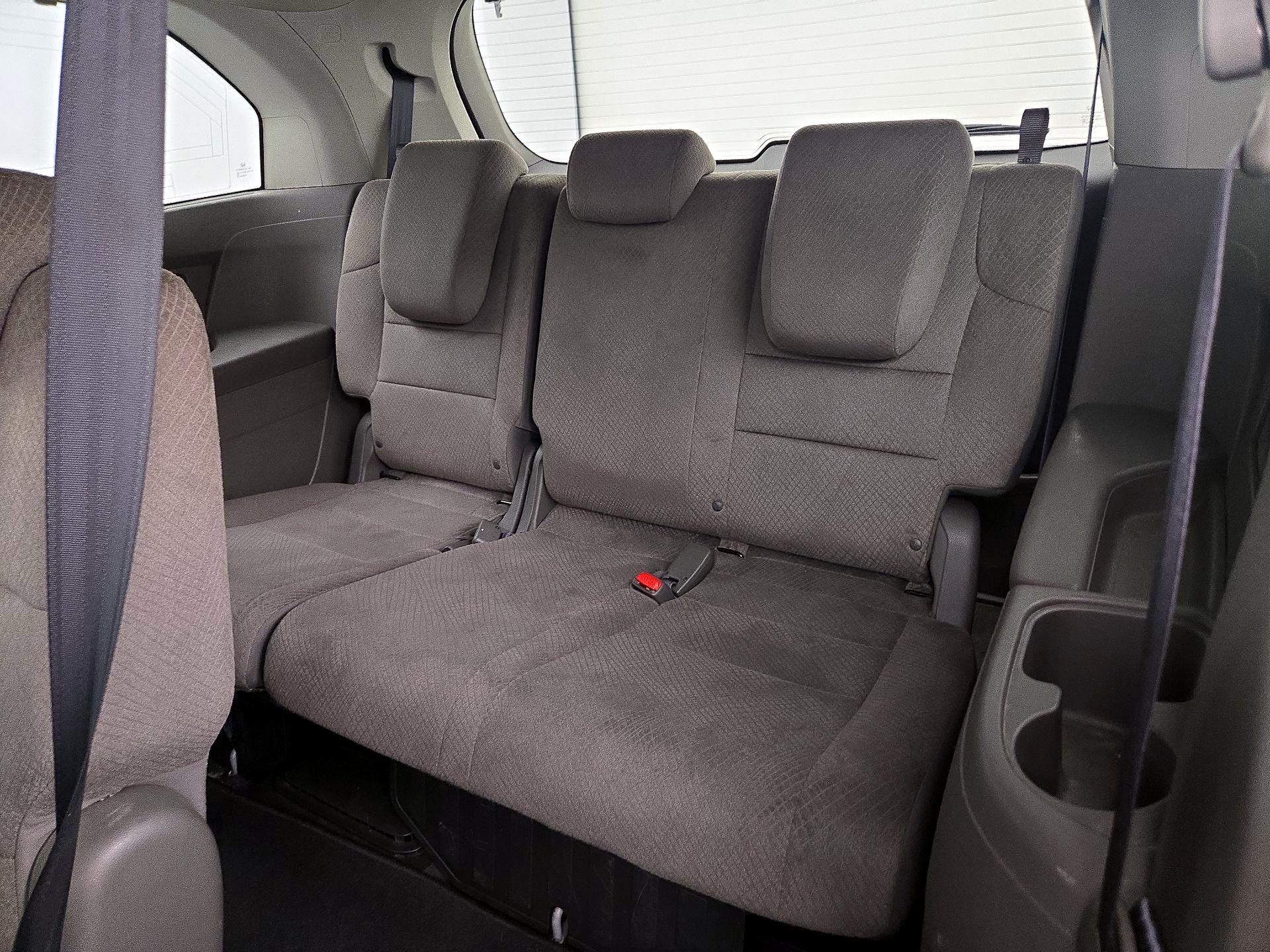 Thumbnail: 2014 Honda Odyssey - 20