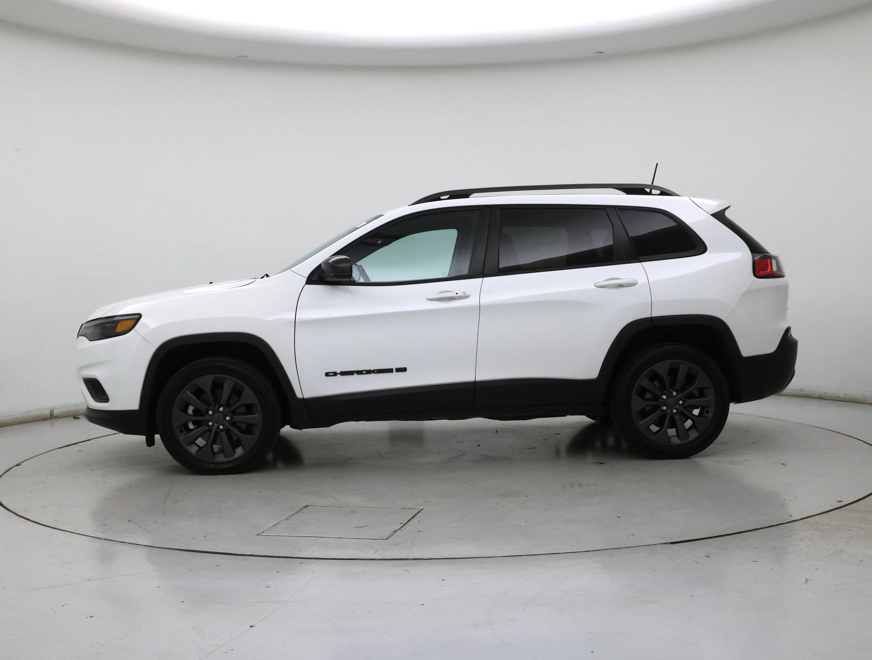 Thumbnail: 2021 Jeep Cherokee - 3