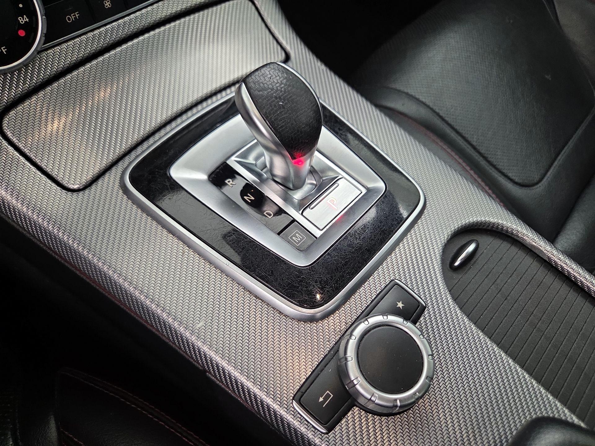 Thumbnail: 2018 Mercedes-Benz SLC - 18