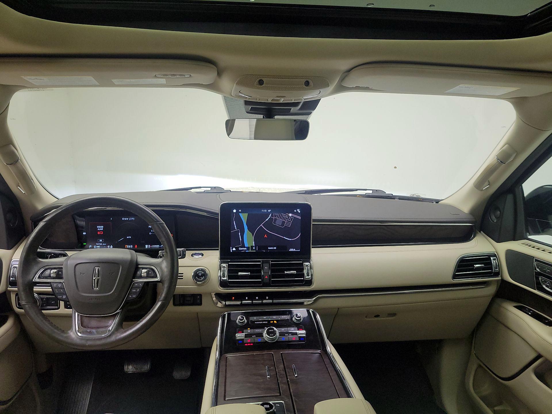 Thumbnail: 2019 Lincoln Navigator - 9