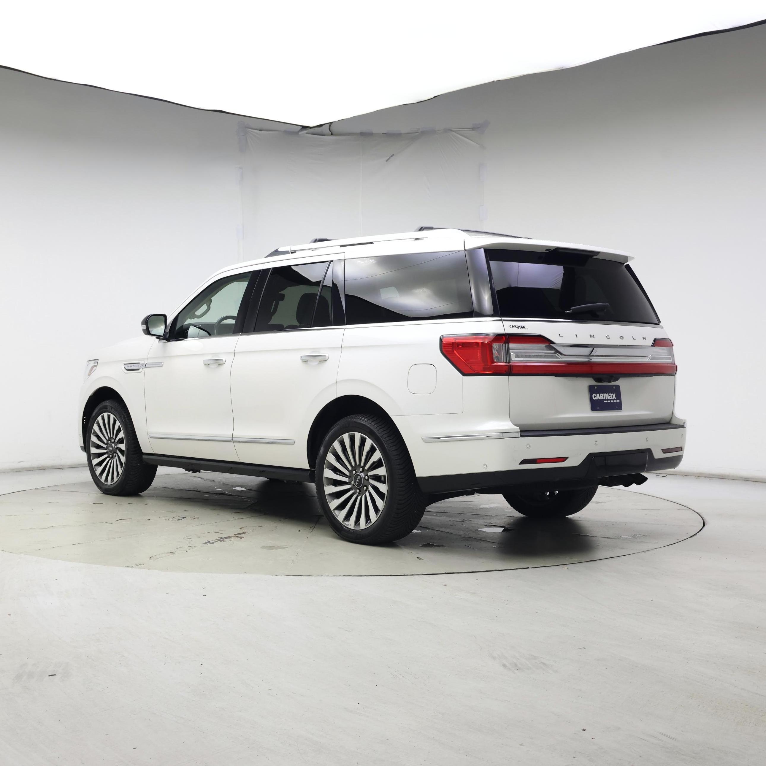 Thumbnail: 2019 Lincoln Navigator - 2