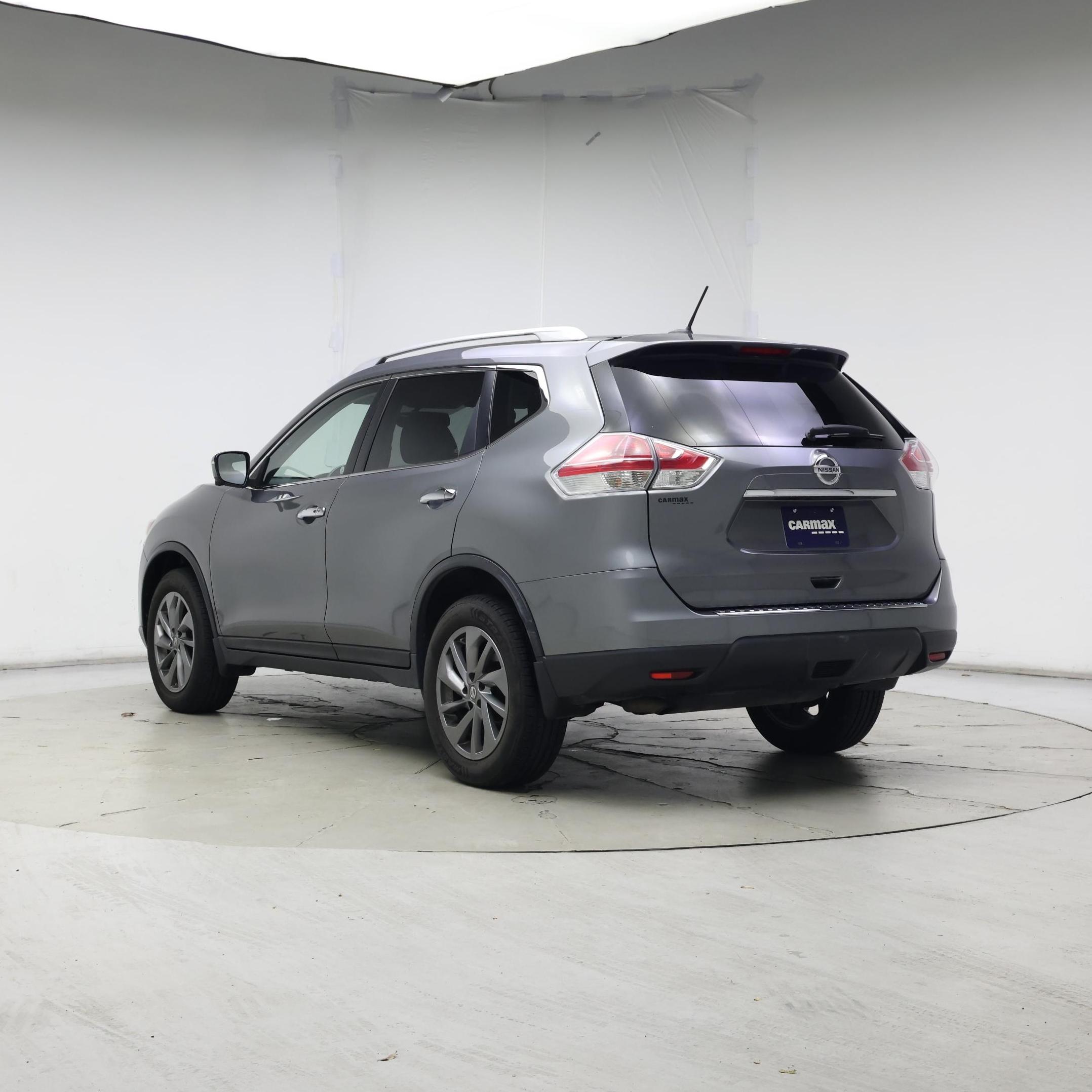 Thumbnail: 2016 Nissan Rogue - 2
