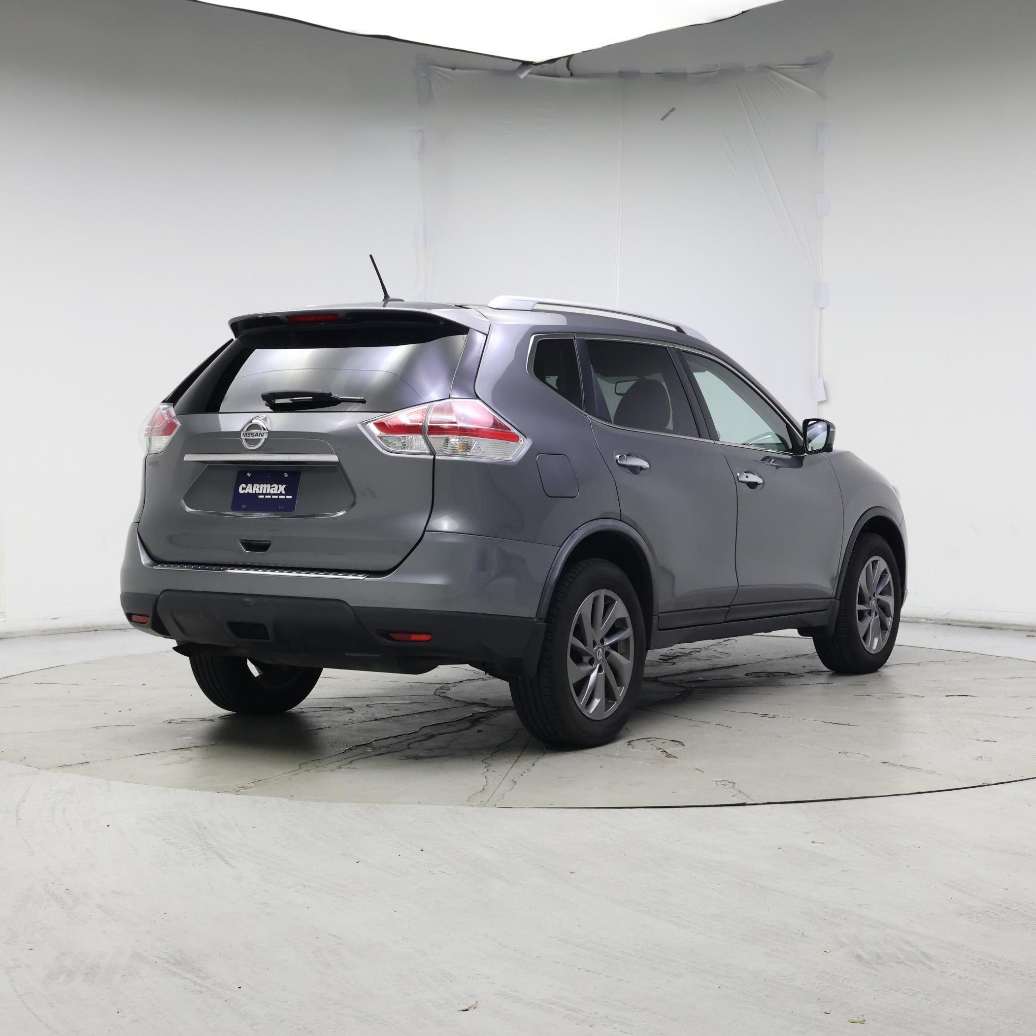 Thumbnail: 2016 Nissan Rogue - 8