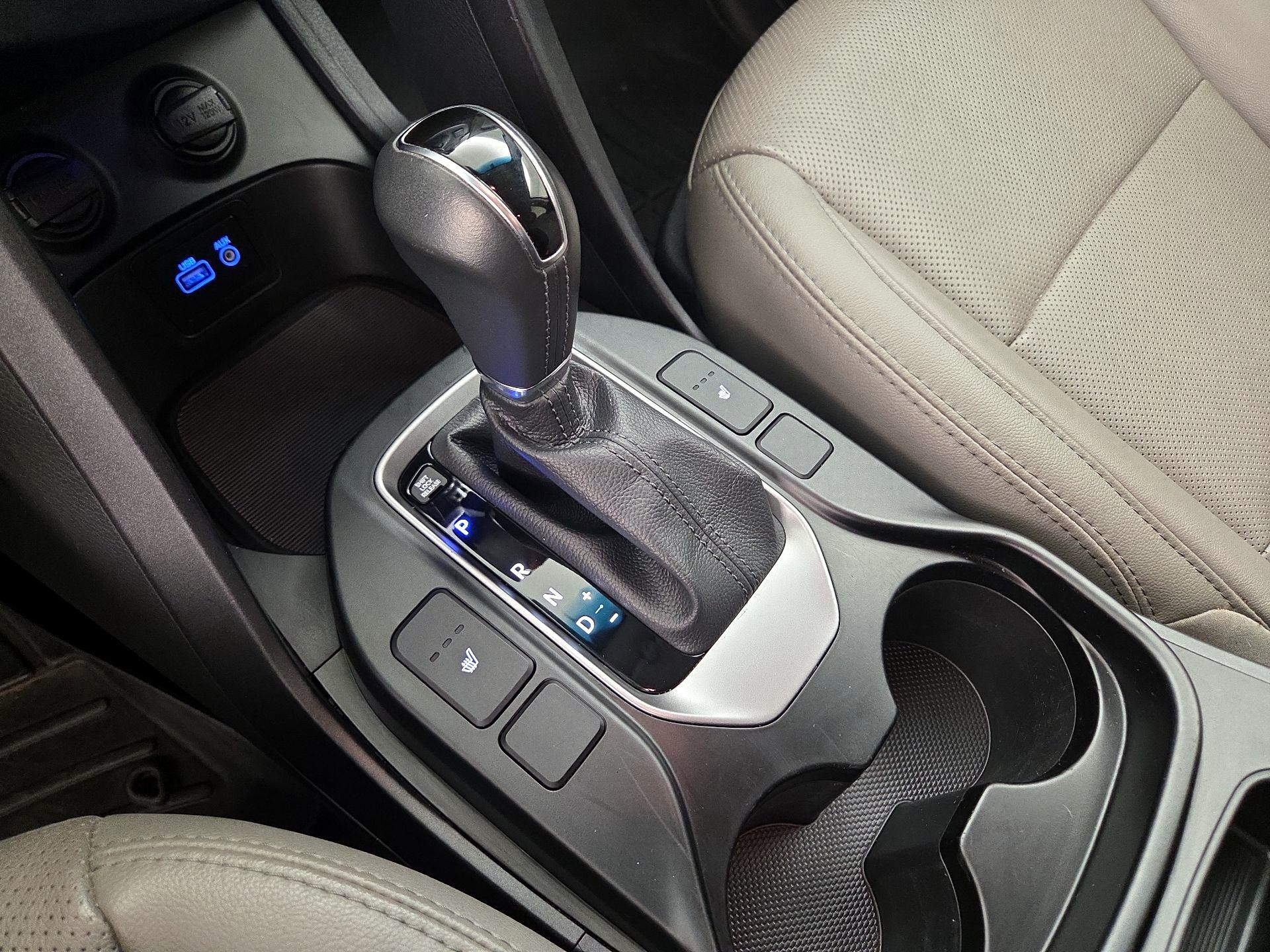 Thumbnail: 2018 Hyundai Santa Fe - 17