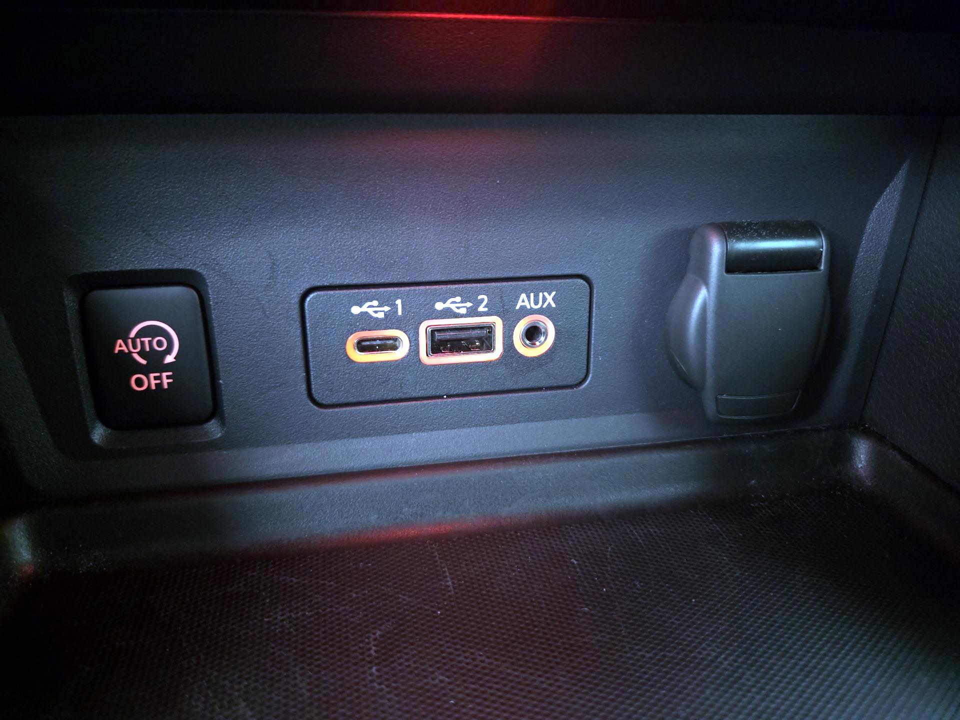 Thumbnail: 2024 Nissan Sentra - 18