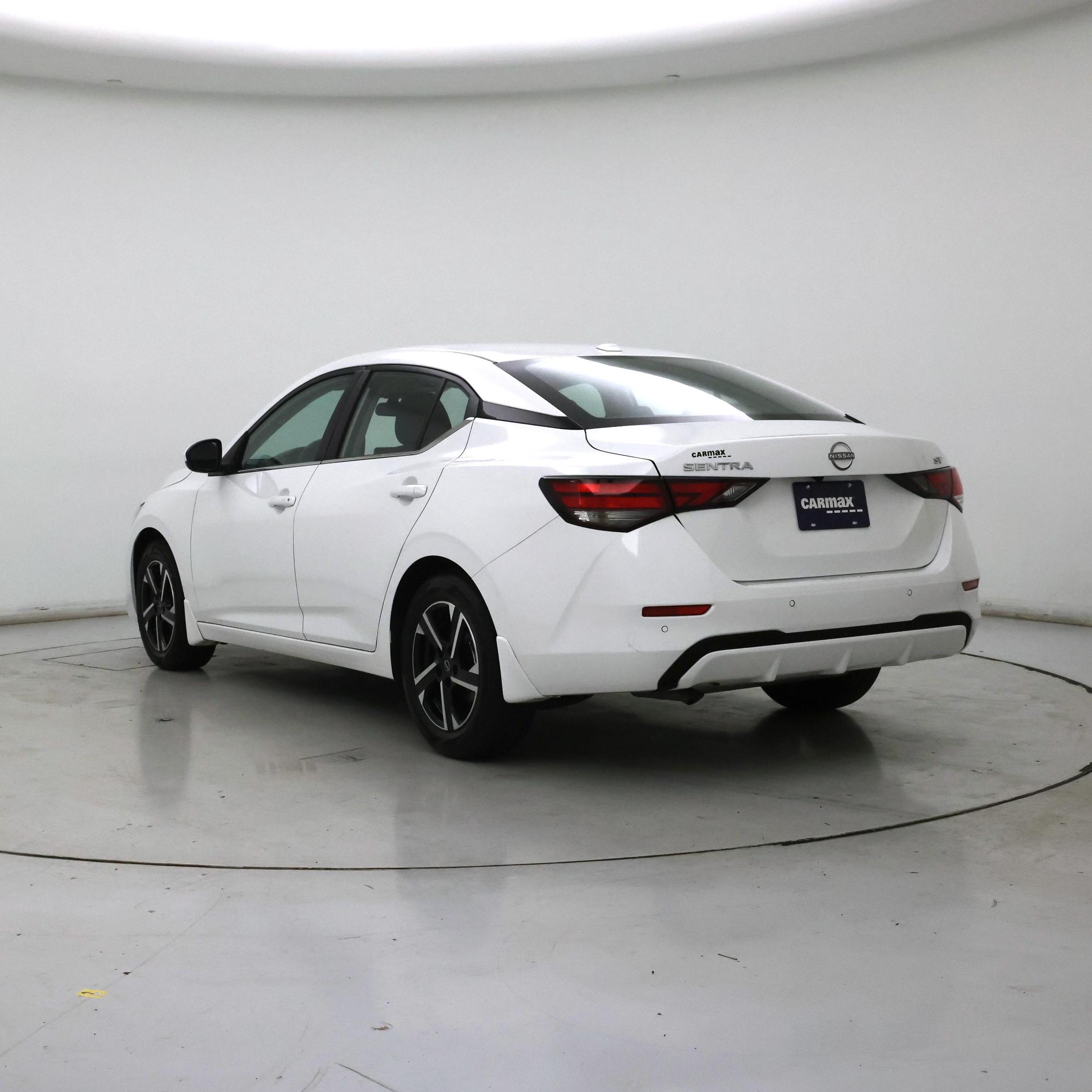 Thumbnail: 2024 Nissan Sentra - 2