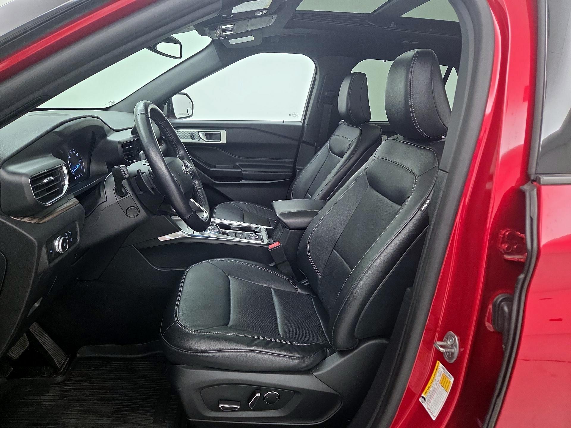 Thumbnail: 2020 Ford Explorer - 11