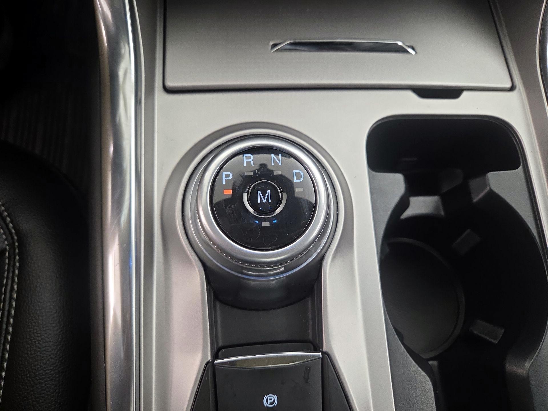 Thumbnail: 2020 Ford Explorer - 18