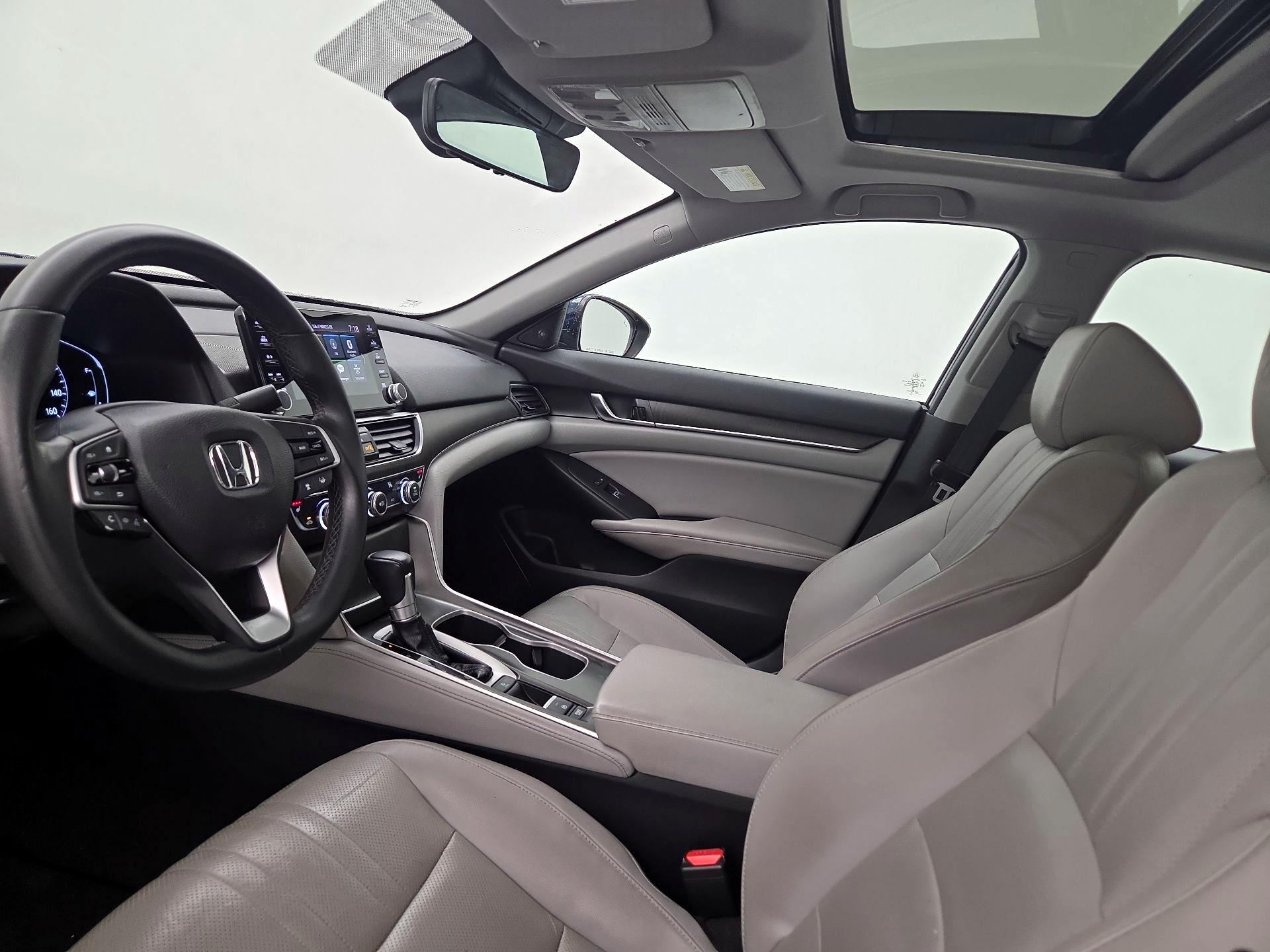 Thumbnail: 2018 Honda Accord - 11