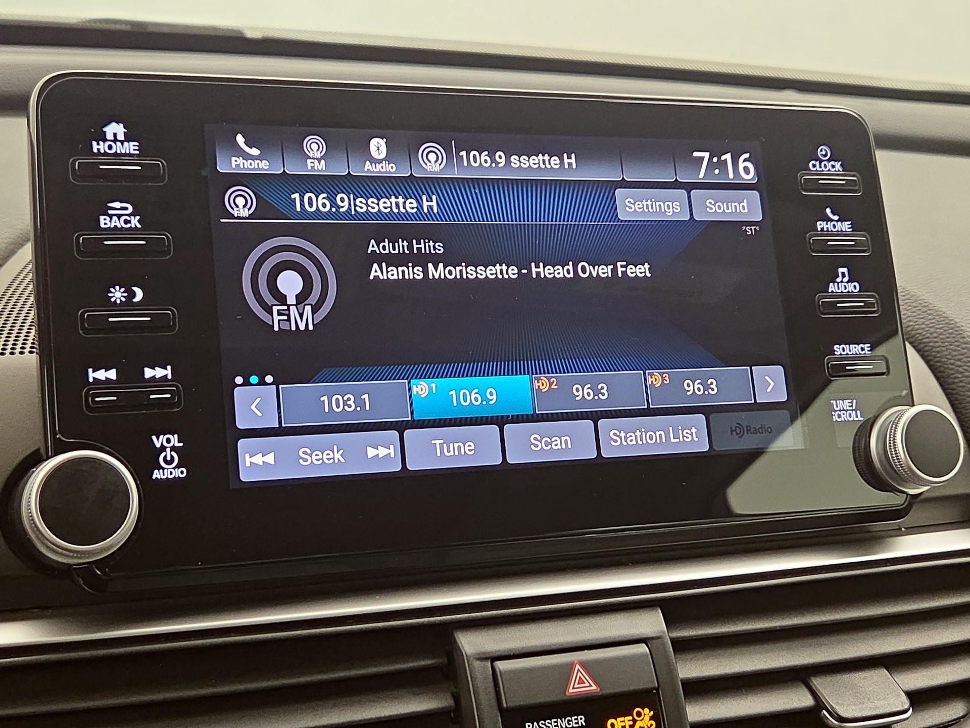 Thumbnail: 2018 Honda Accord - 15