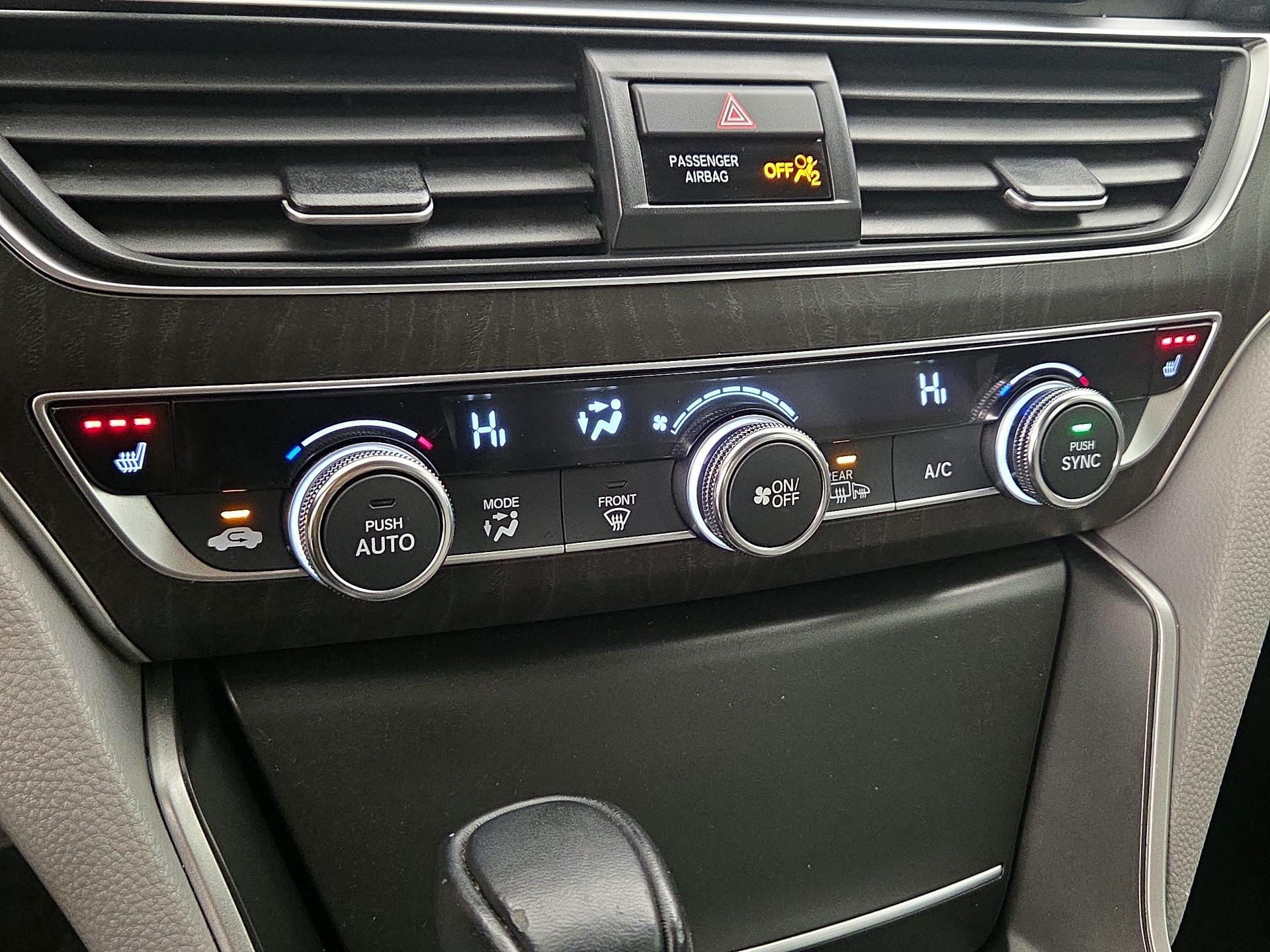 Thumbnail: 2018 Honda Accord - 16