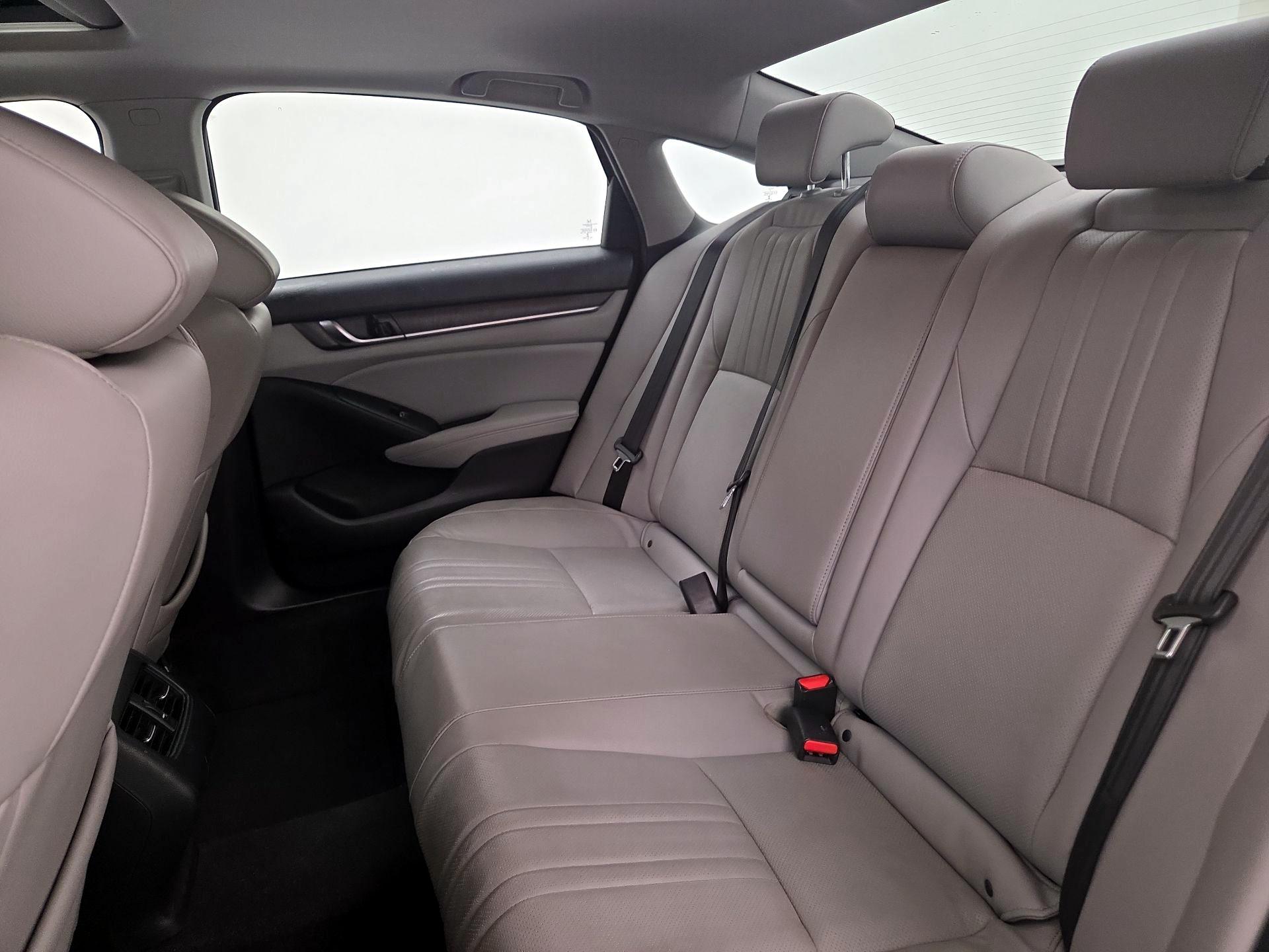 Thumbnail: 2018 Honda Accord - 20