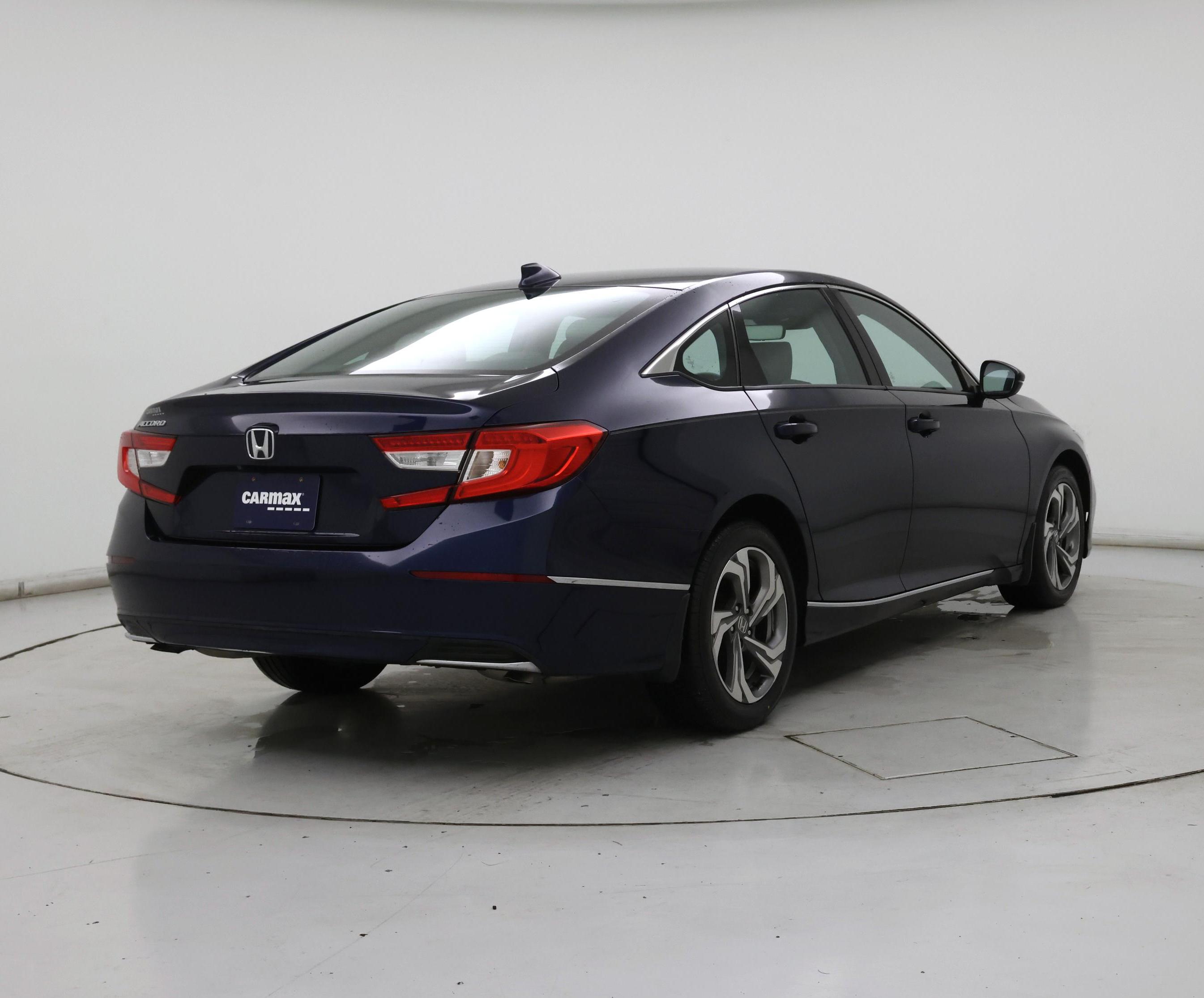 Thumbnail: 2018 Honda Accord - 8