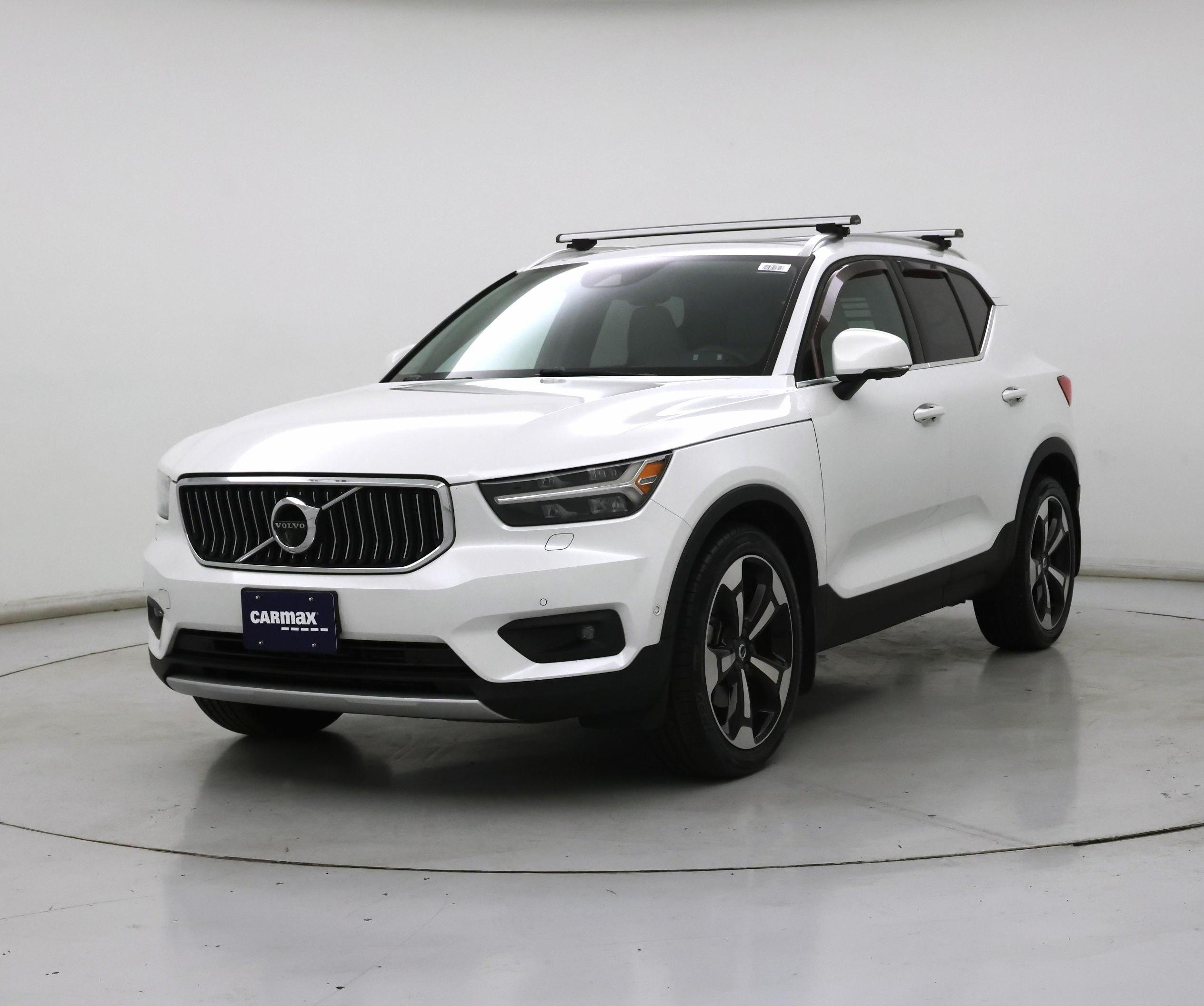 Thumbnail: 2019 Volvo XC40 - 4