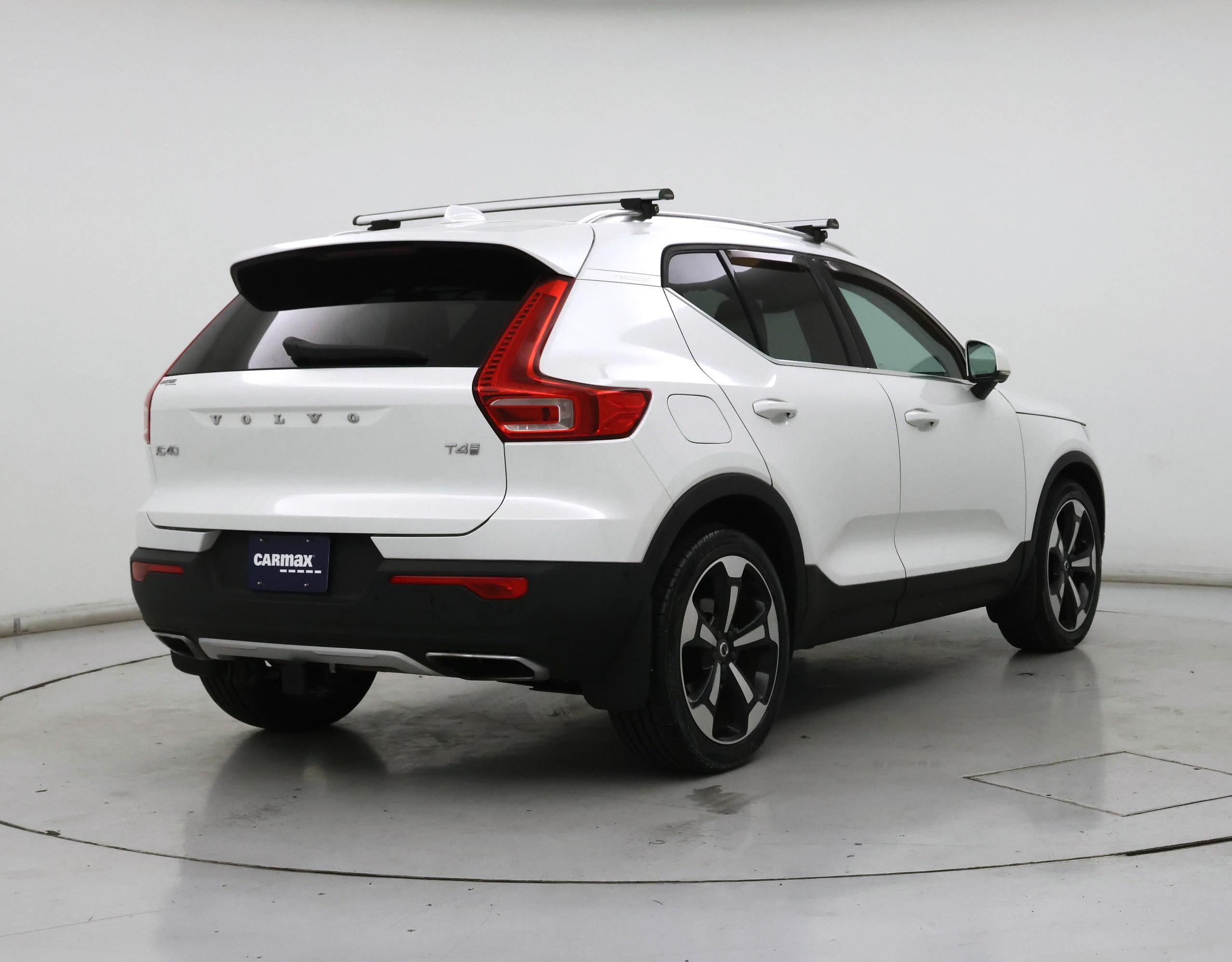 Thumbnail: 2019 Volvo XC40 - 8
