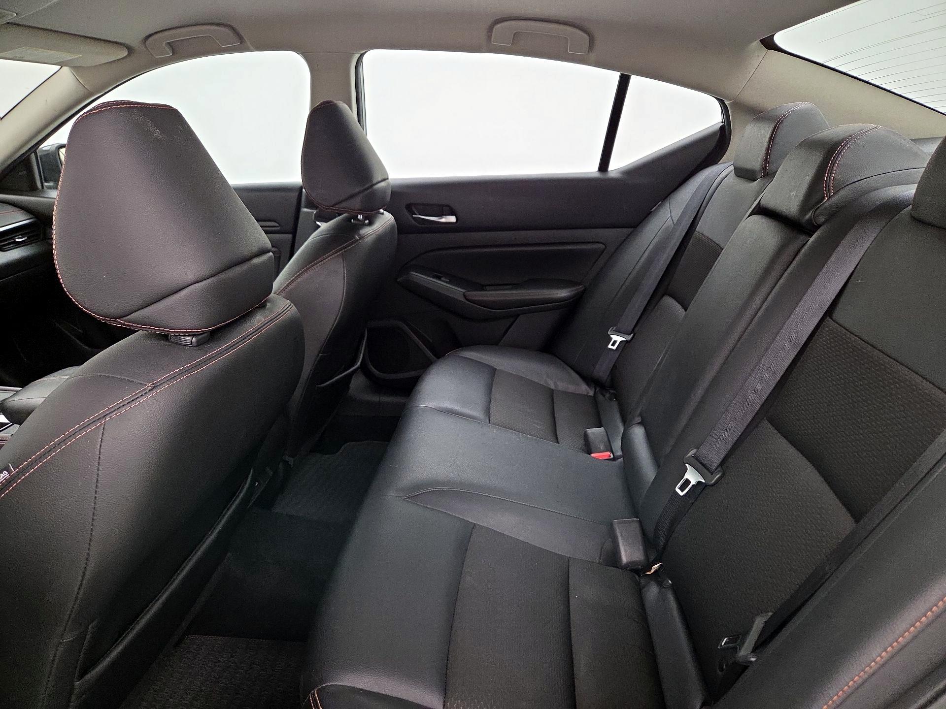 Thumbnail: 2020 Nissan Altima - 19