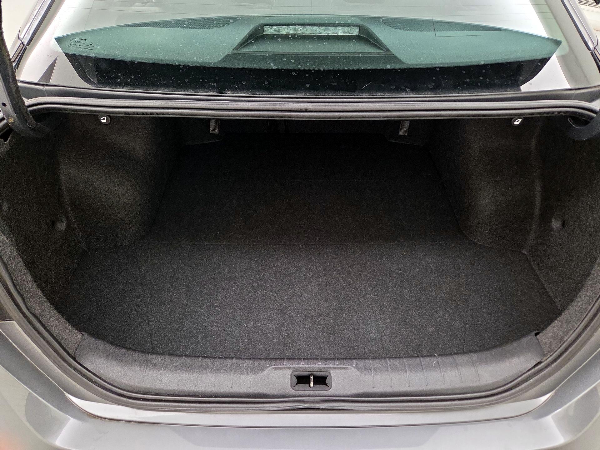 Thumbnail: 2020 Nissan Altima - 20