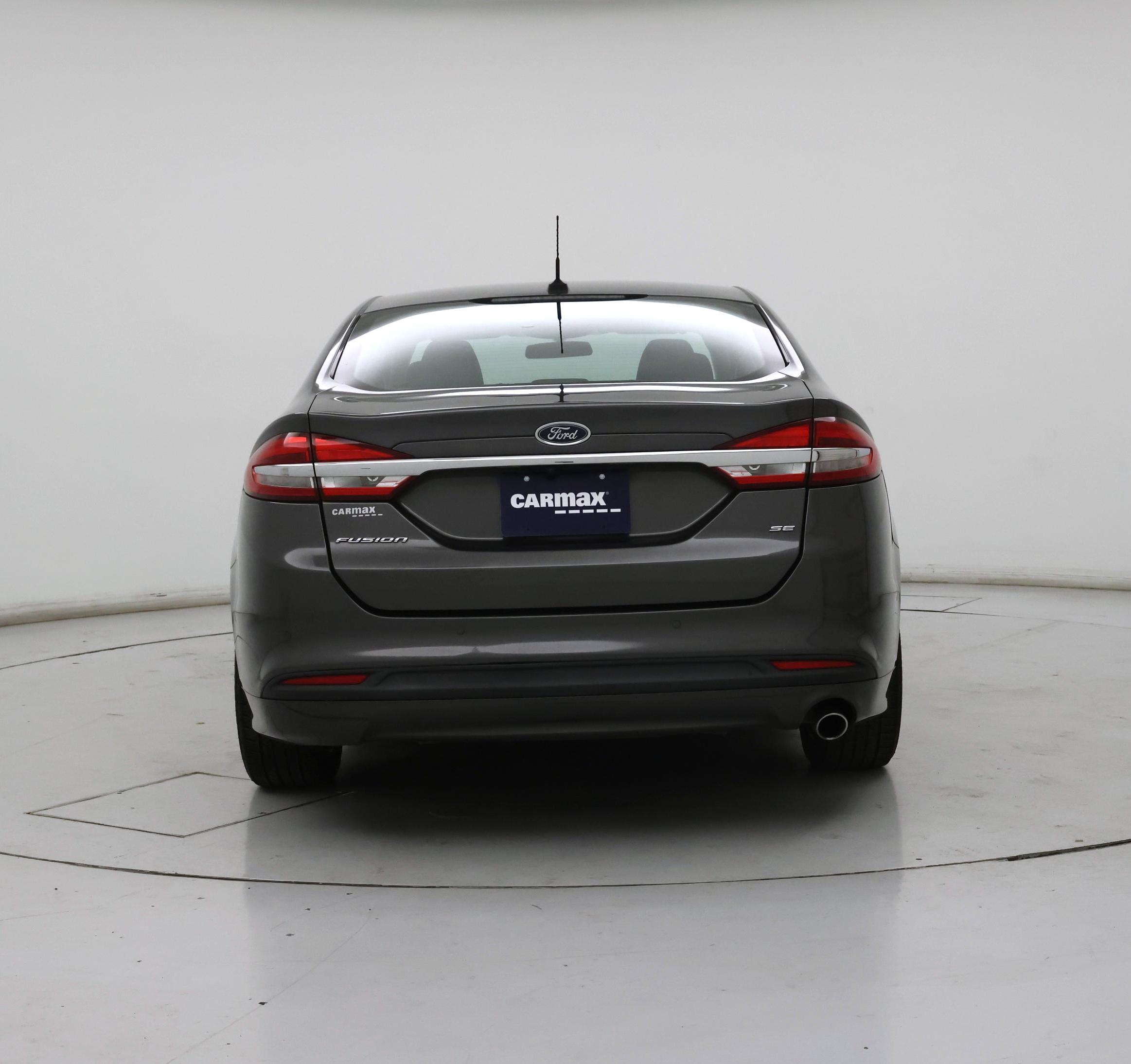 Thumbnail: 2017 Ford Fusion - 6