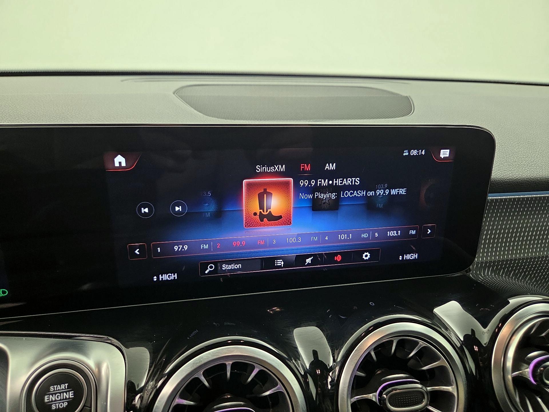 Thumbnail: 2023 Mercedes-Benz GLB - 15