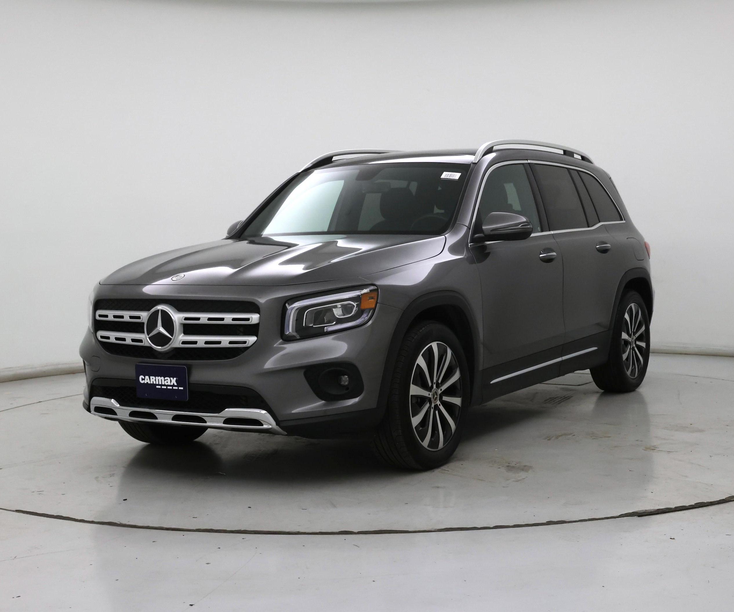 Thumbnail: 2023 Mercedes-Benz GLB - 4