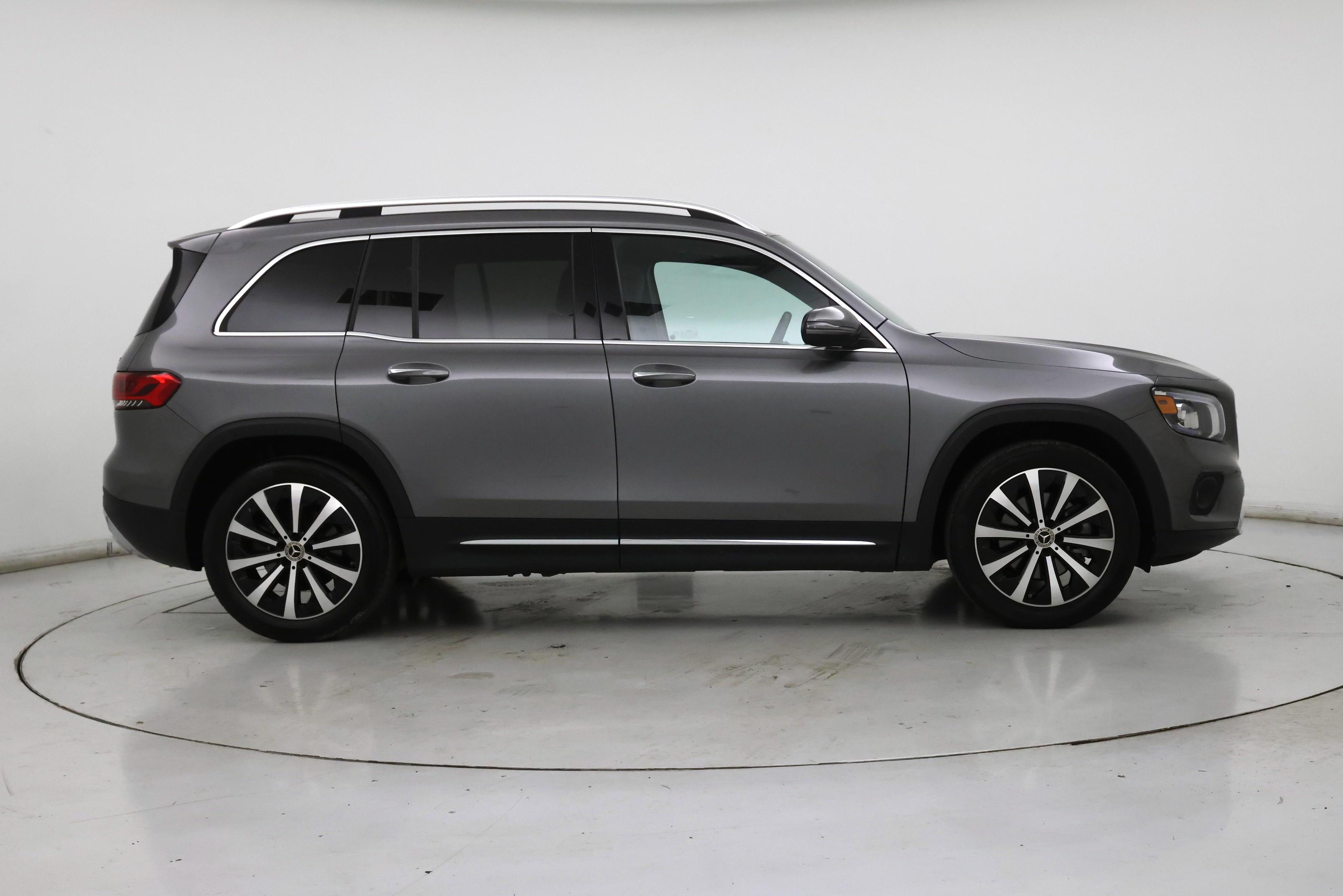 Thumbnail: 2023 Mercedes-Benz GLB - 7