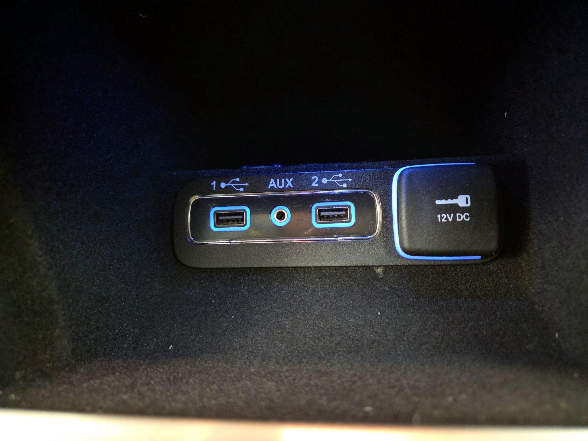 Thumbnail: 2020 Jeep Grand Cherokee - 19