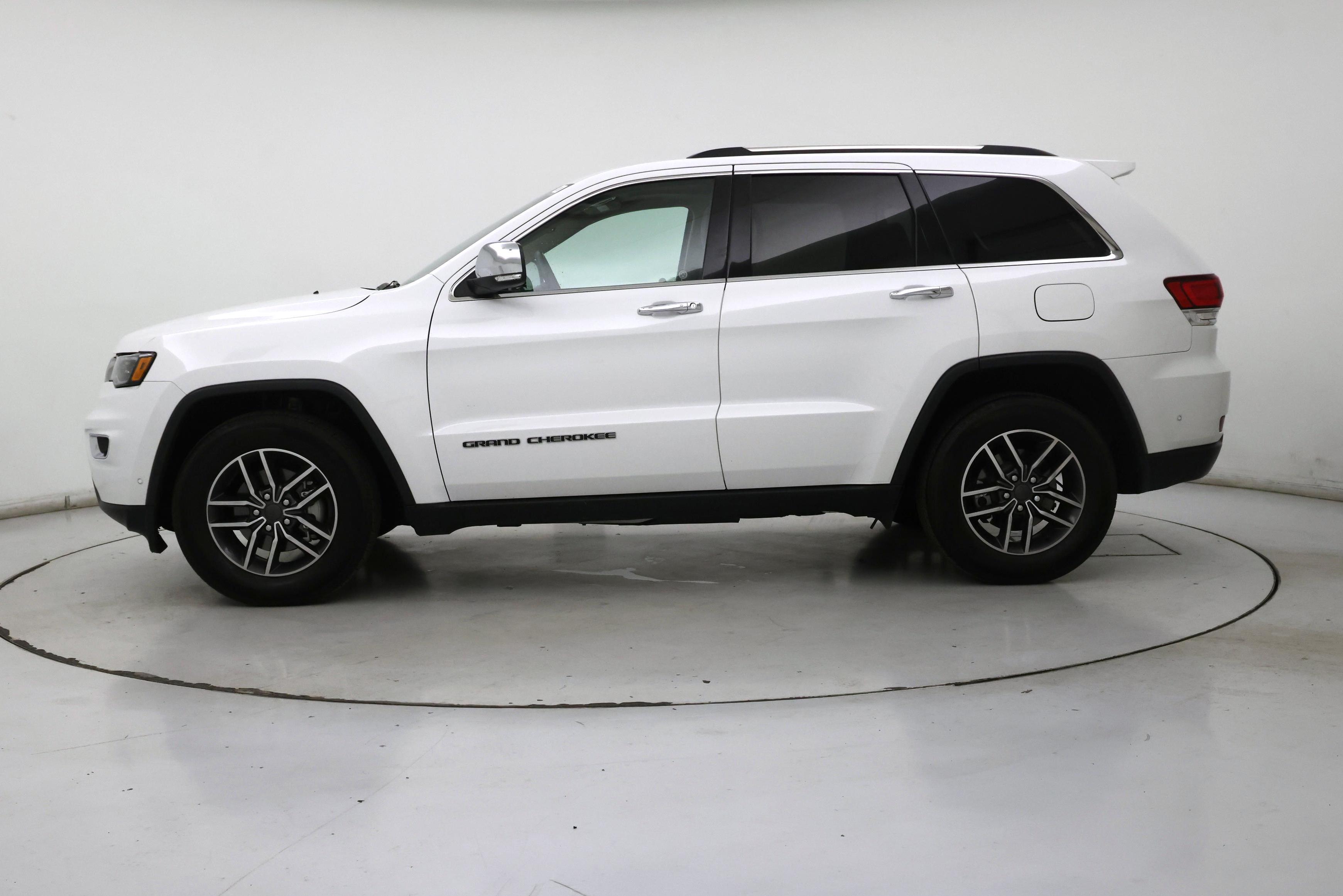 Thumbnail: 2020 Jeep Grand Cherokee - 3