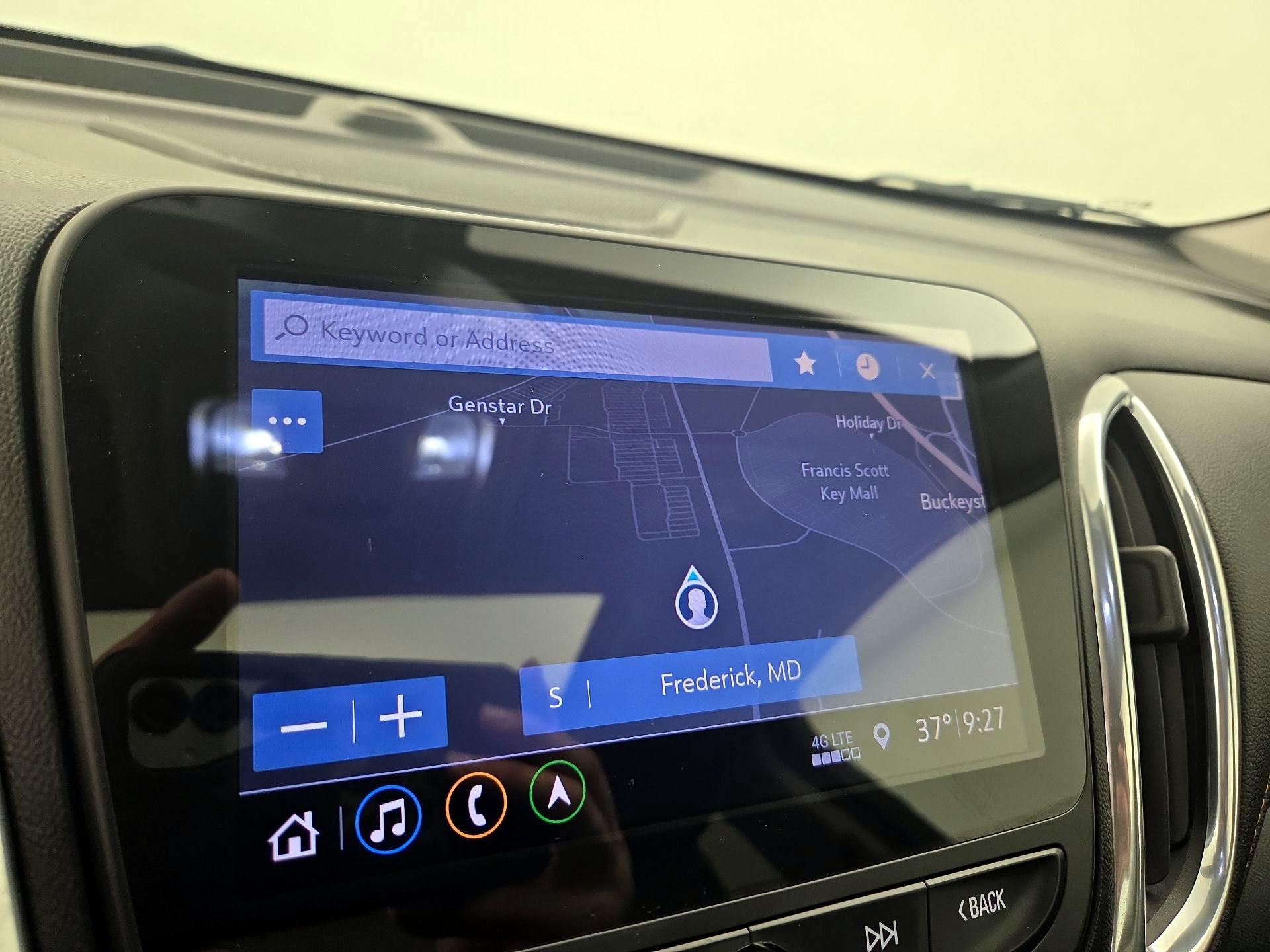 Thumbnail: 2019 Chevrolet Equinox - 14