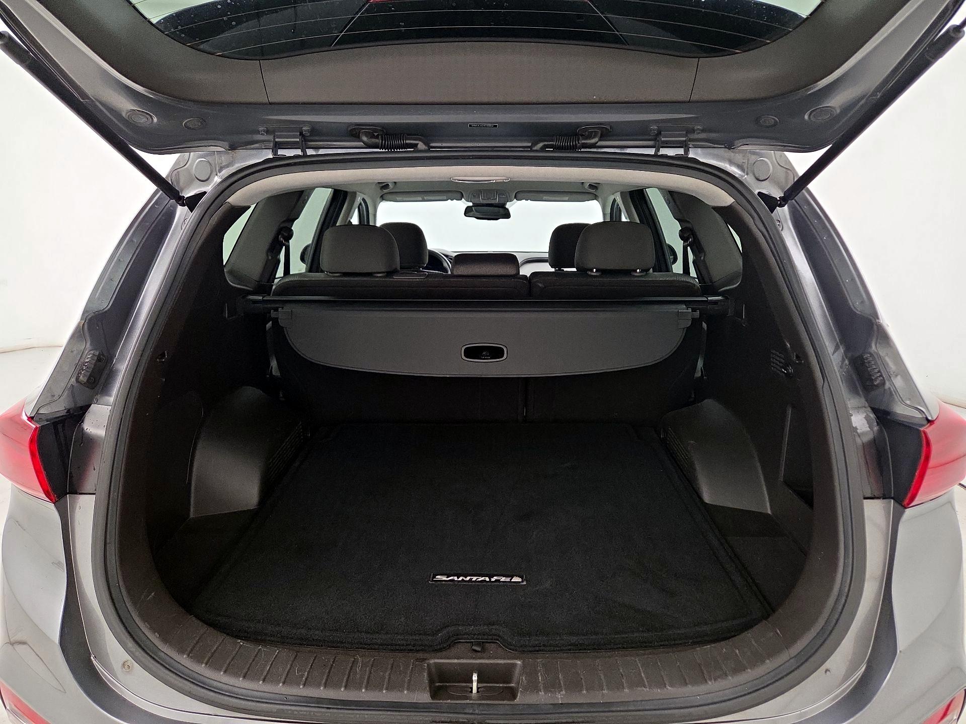 Thumbnail: 2019 Hyundai Santa Fe - 20