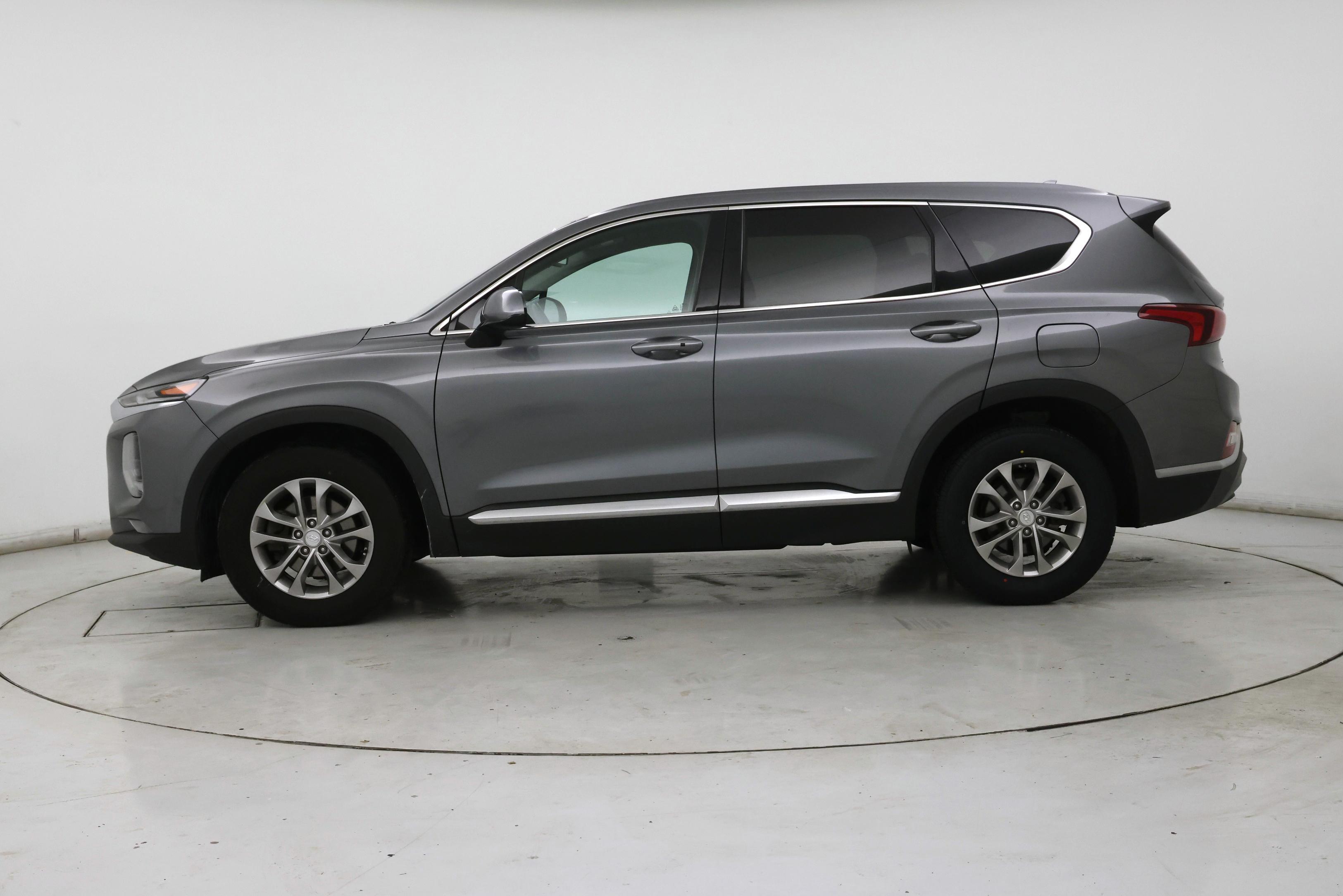 Thumbnail: 2019 Hyundai Santa Fe - 3