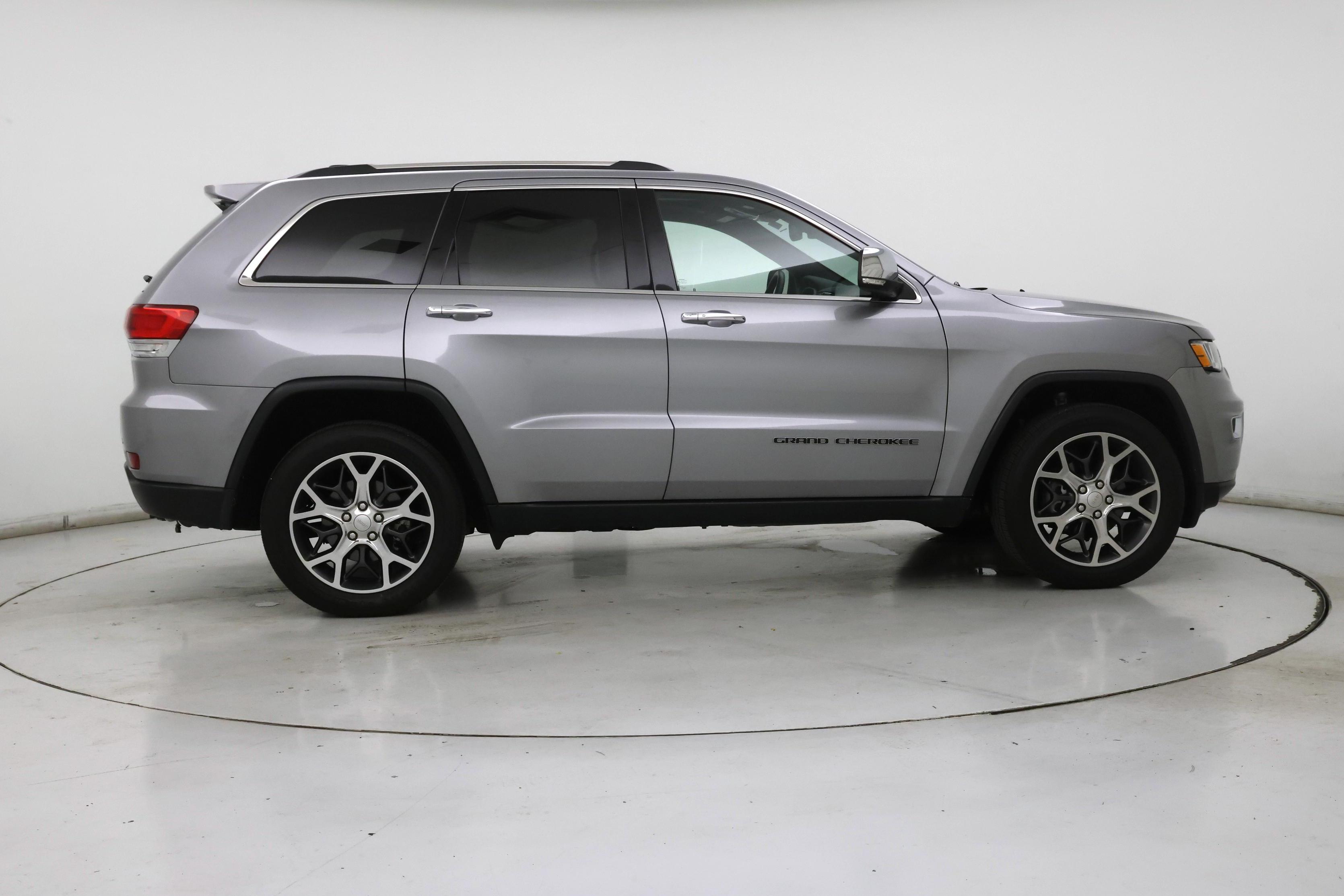 Thumbnail: 2019 Jeep Grand Cherokee - 7