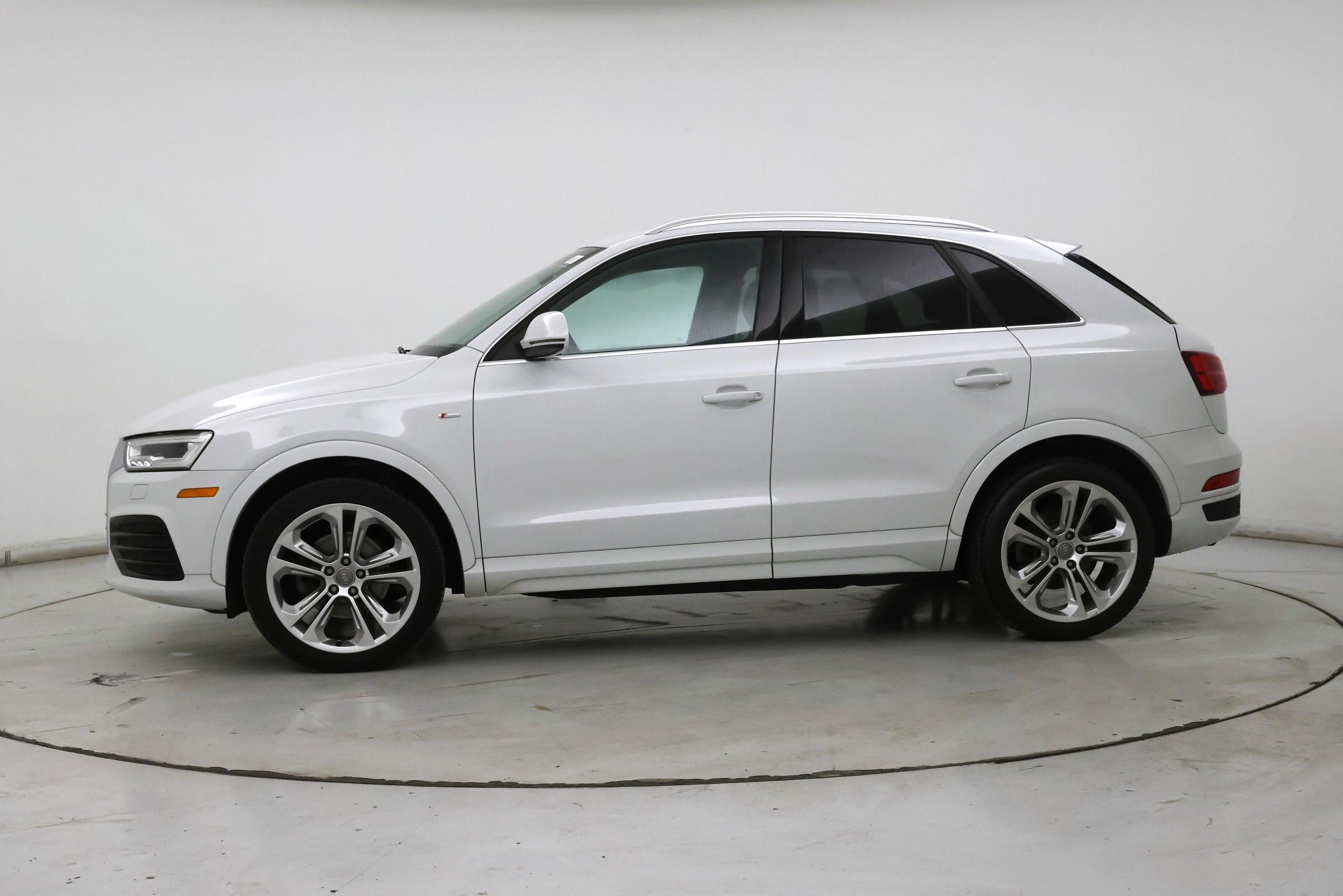 Thumbnail: 2016 Audi Q3 - 3