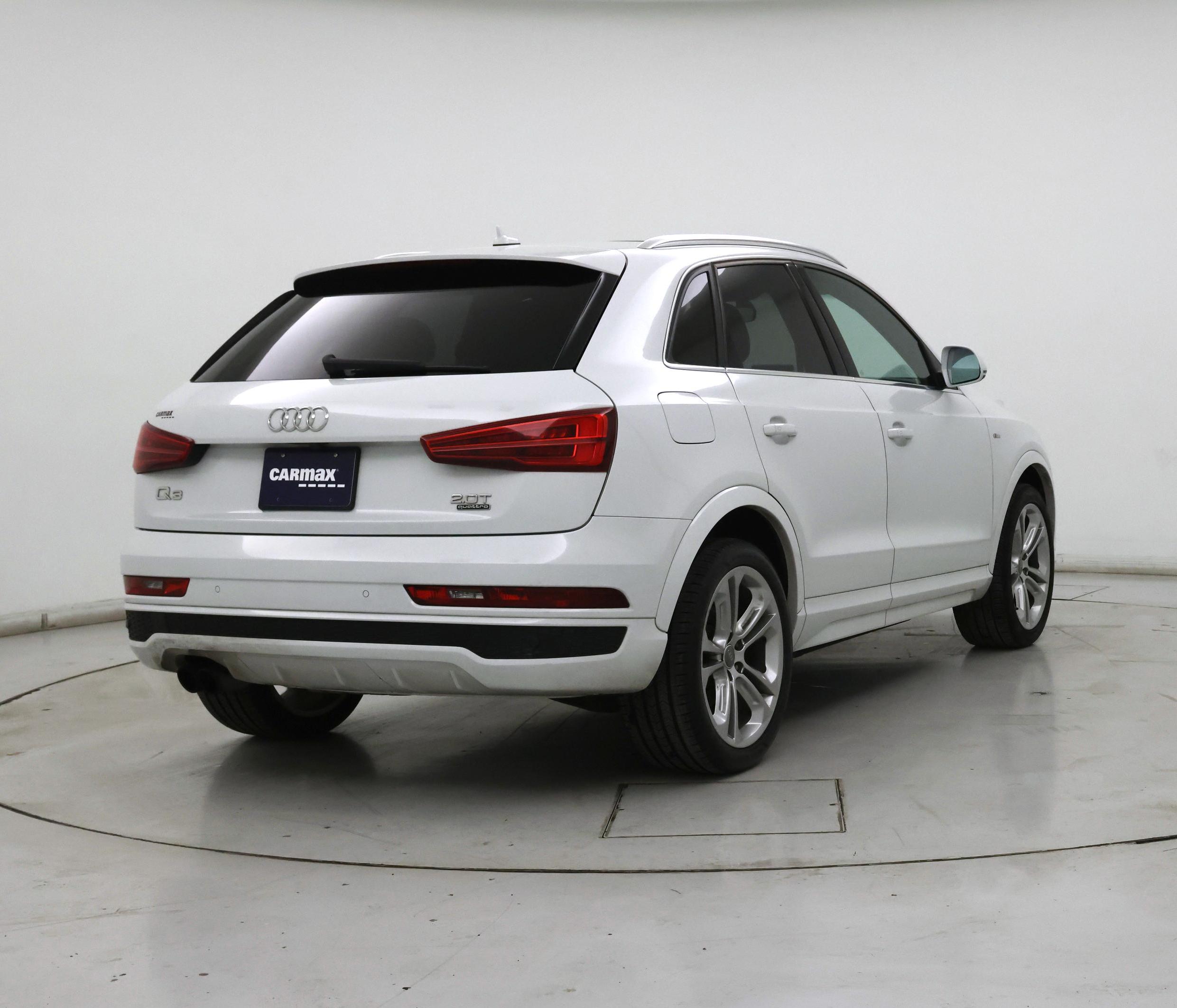 Thumbnail: 2016 Audi Q3 - 8