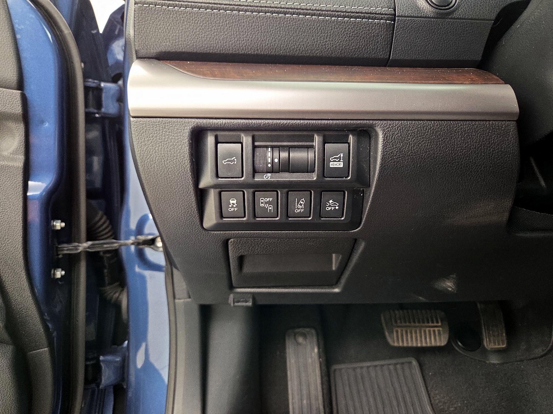 Thumbnail: 2019 Subaru Outback - 13