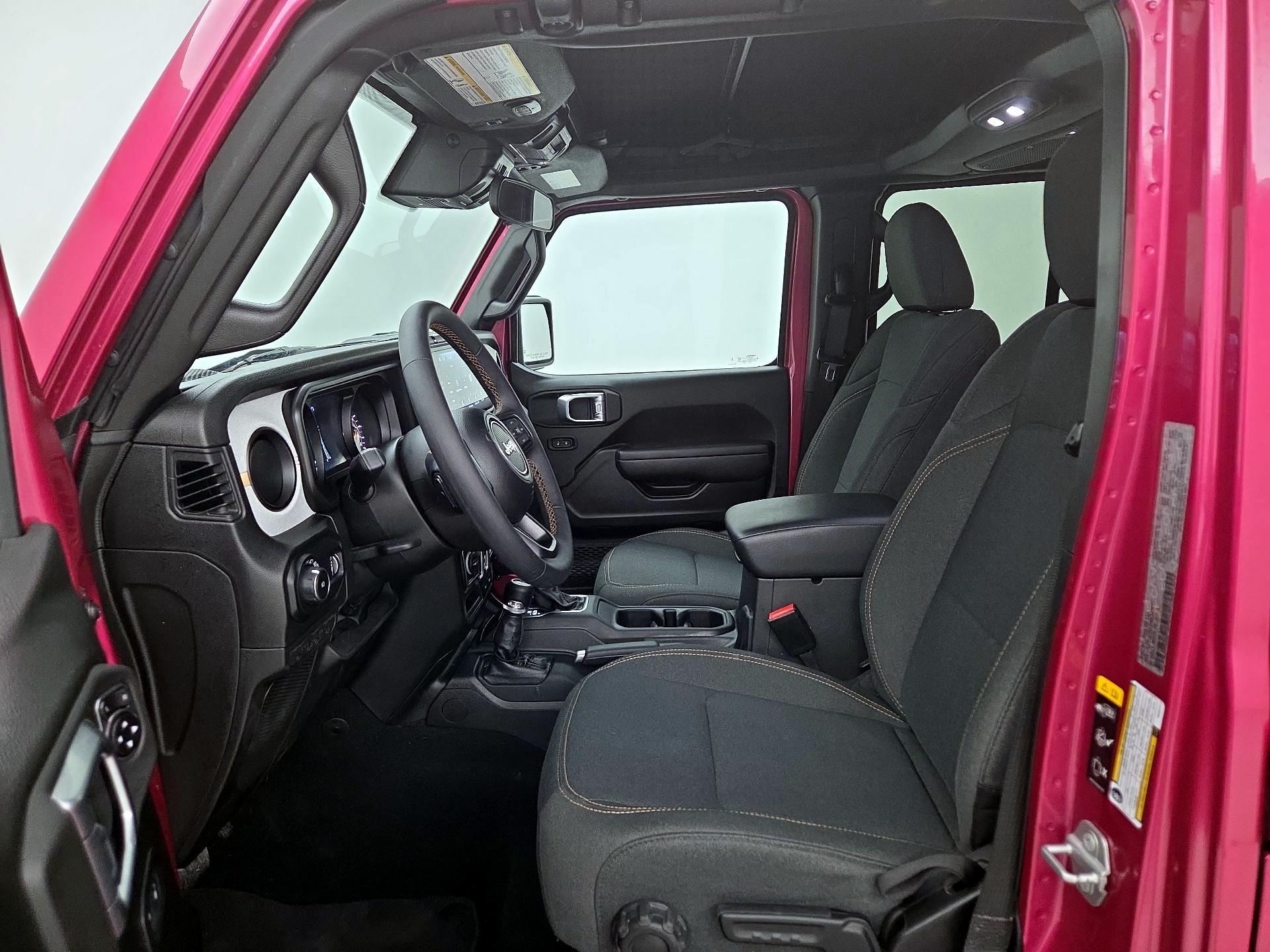 Thumbnail: 2024 Jeep Wrangler - 11