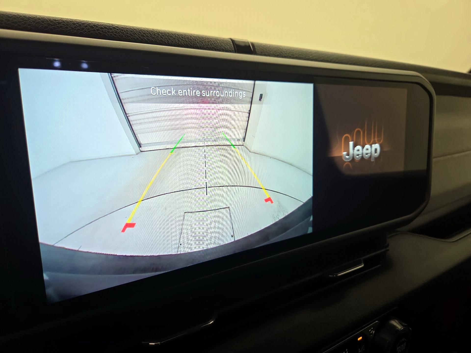 Thumbnail: 2024 Jeep Wrangler - 14