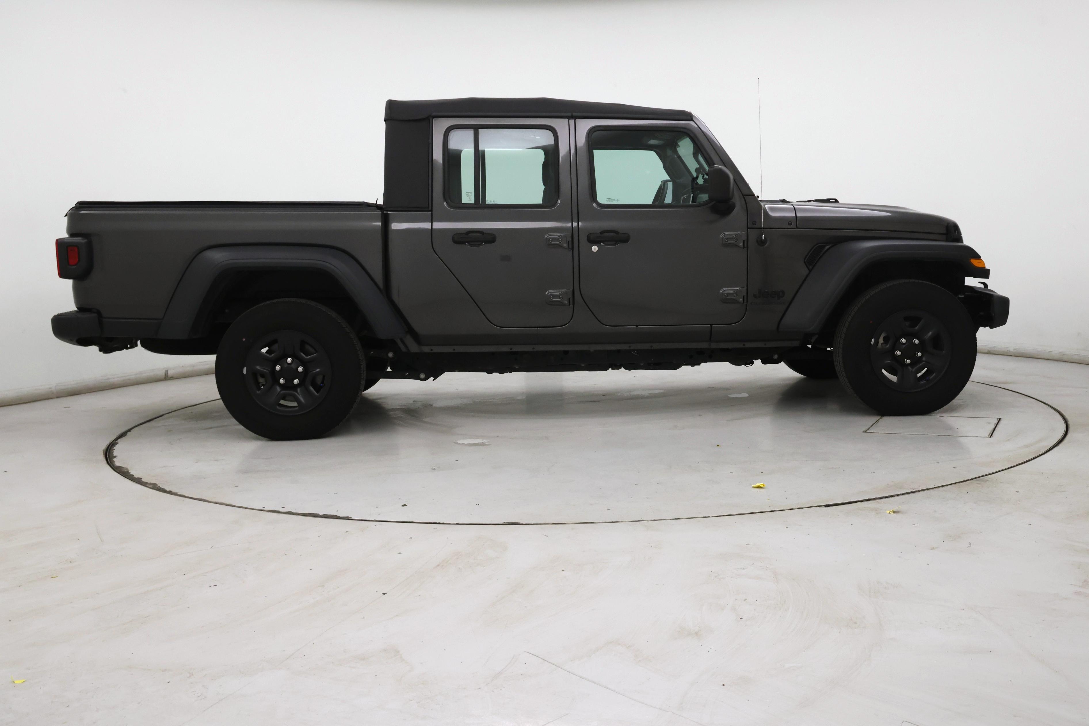 Thumbnail: 2021 Jeep Gladiator - 7