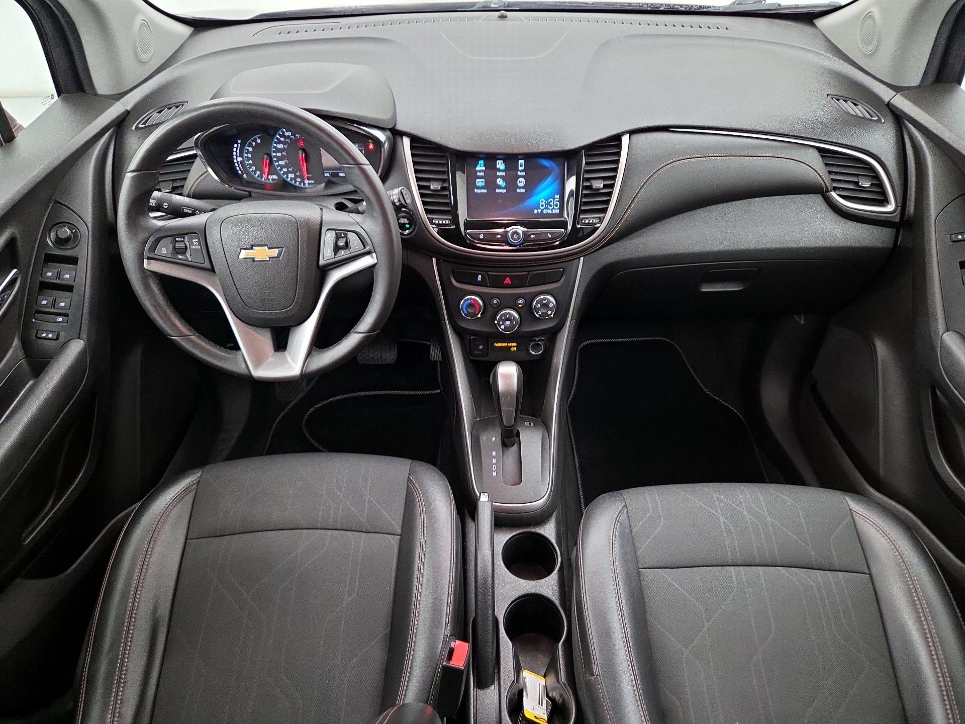 Thumbnail: 2017 Chevrolet Trax - 9