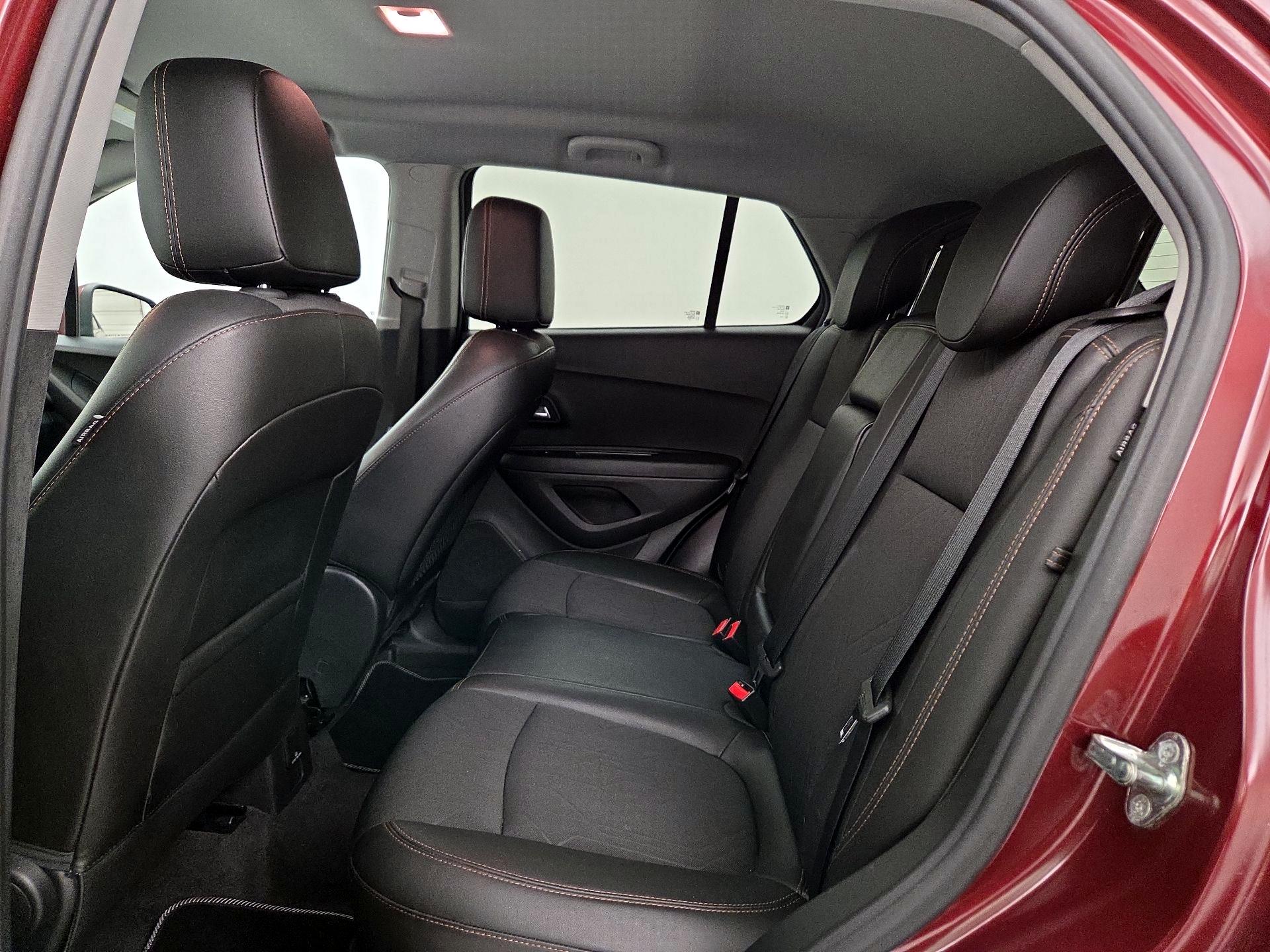 Thumbnail: 2017 Chevrolet Trax - 19