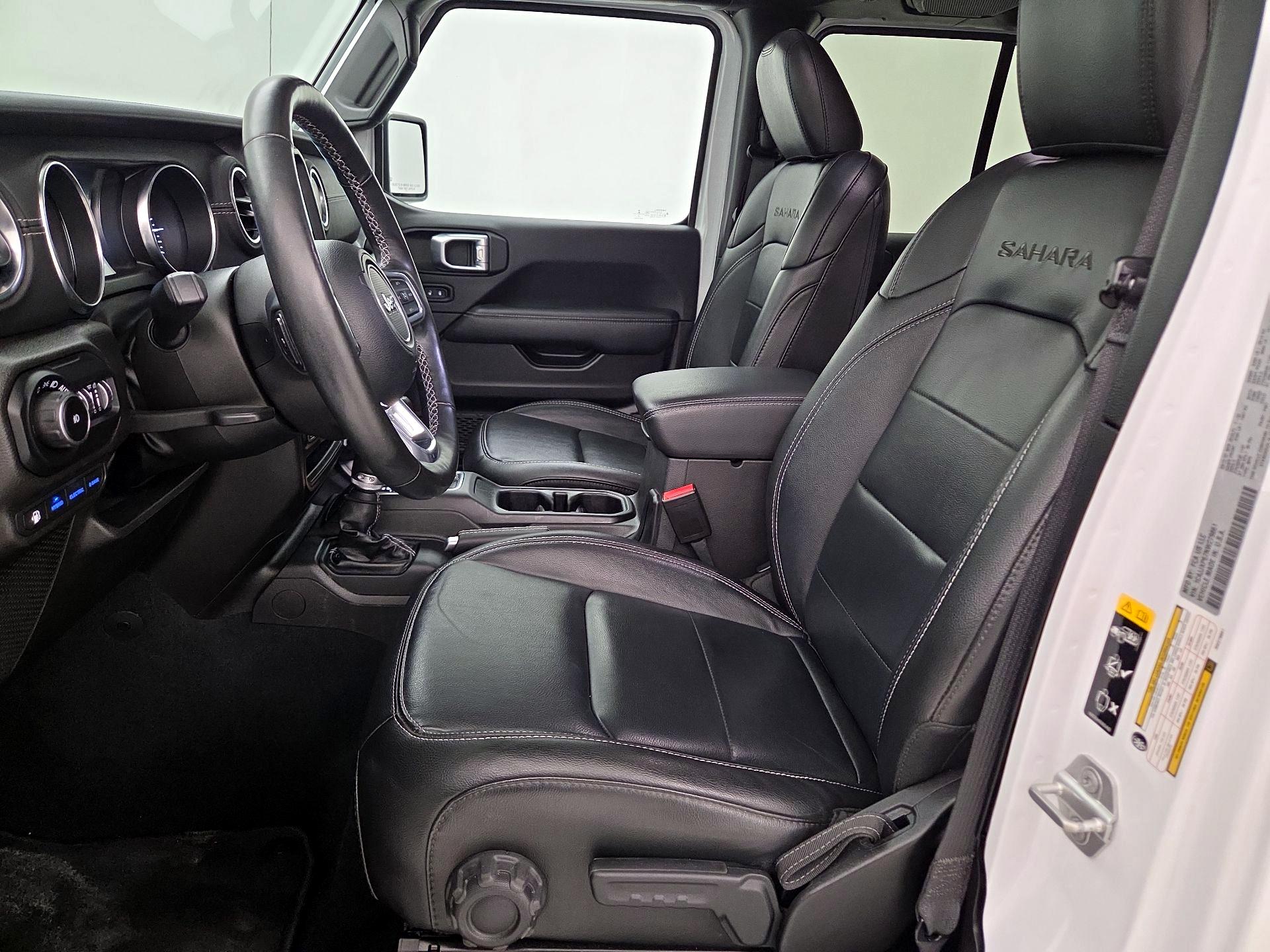 Thumbnail: 2022 Jeep Wrangler - 11